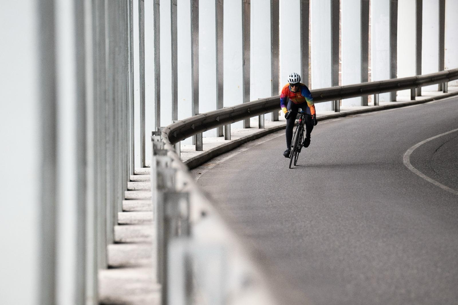 La ciclista andorrana, practicant per la contrarellotge dels Jocs.