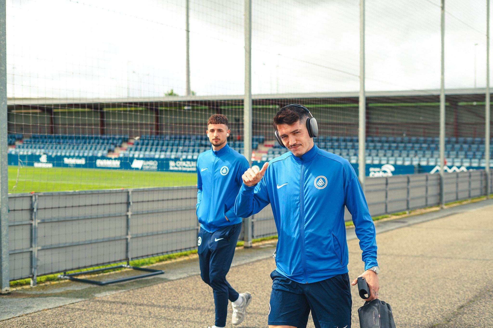 Lauti i Nieto, arribant a Tajonar en l'últim duel fora de casa.