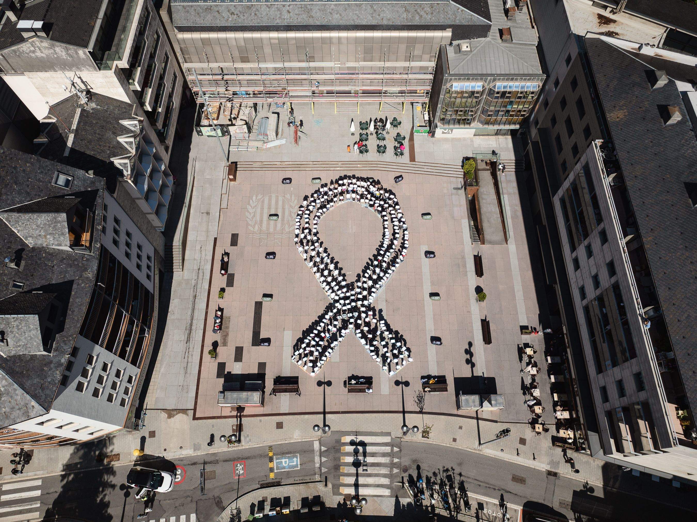 Una imatge del llaç feta des d'un dron.