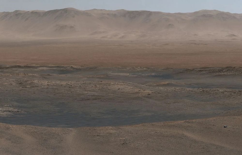 Vista de les planes i muntanyes de Mart obtinguda pel rover Curiosity al 2020 - Crèdit: NASA/JPL-Caltech/MSSS