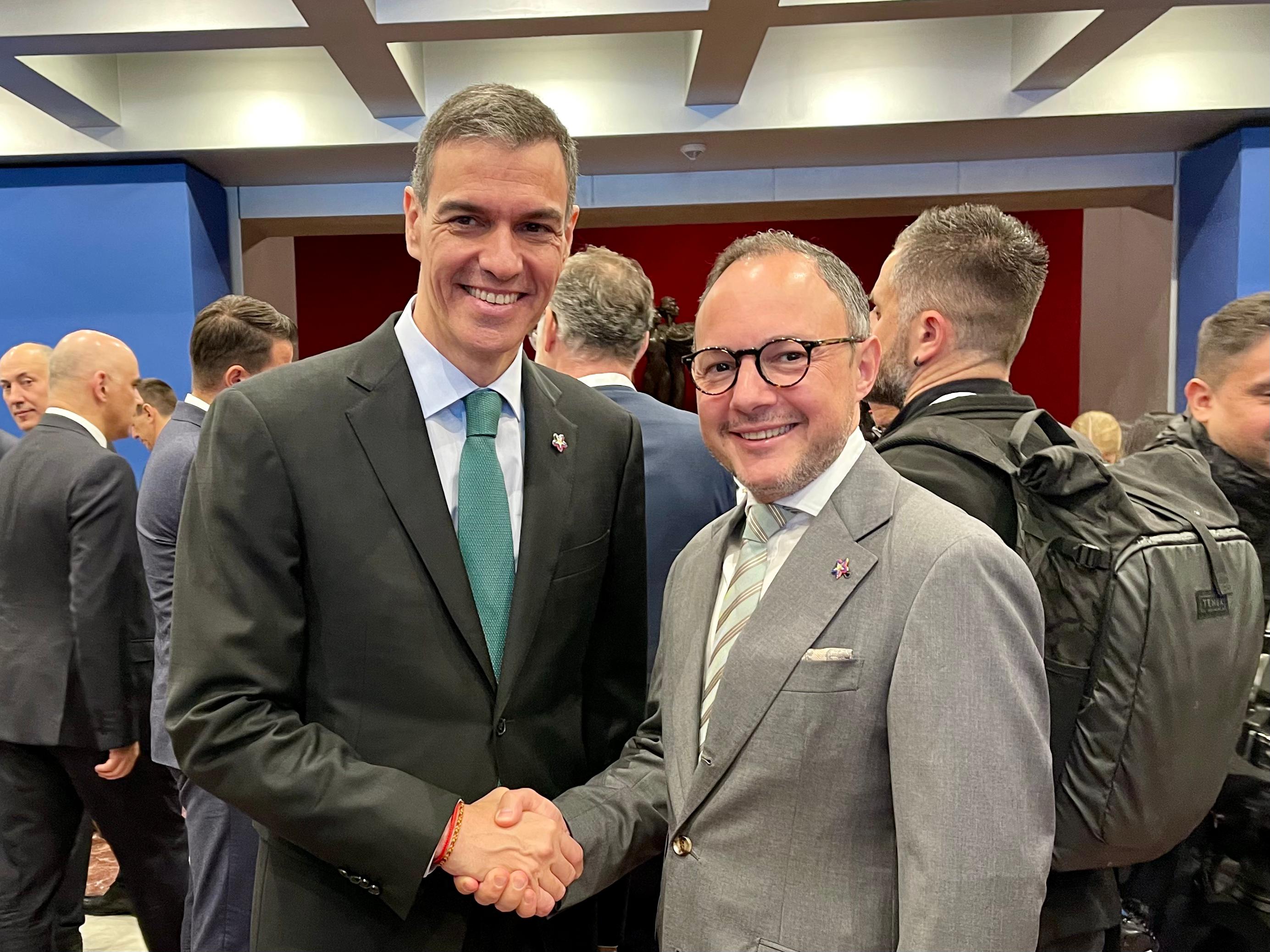 Espot, amb el president espanyol Pedro Sánchez.