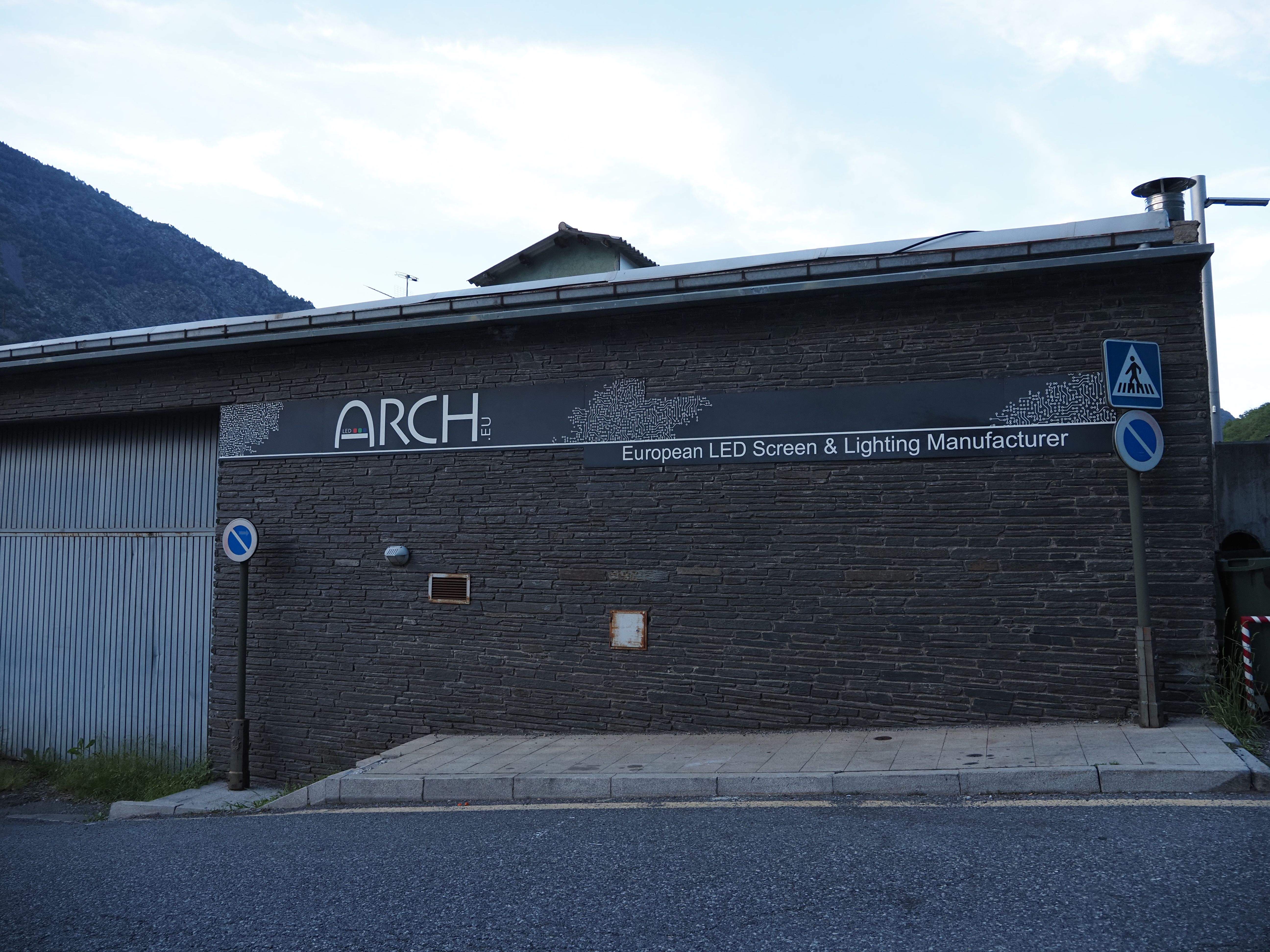 L'edifici on es preveu ampliar el centre penitenciari.