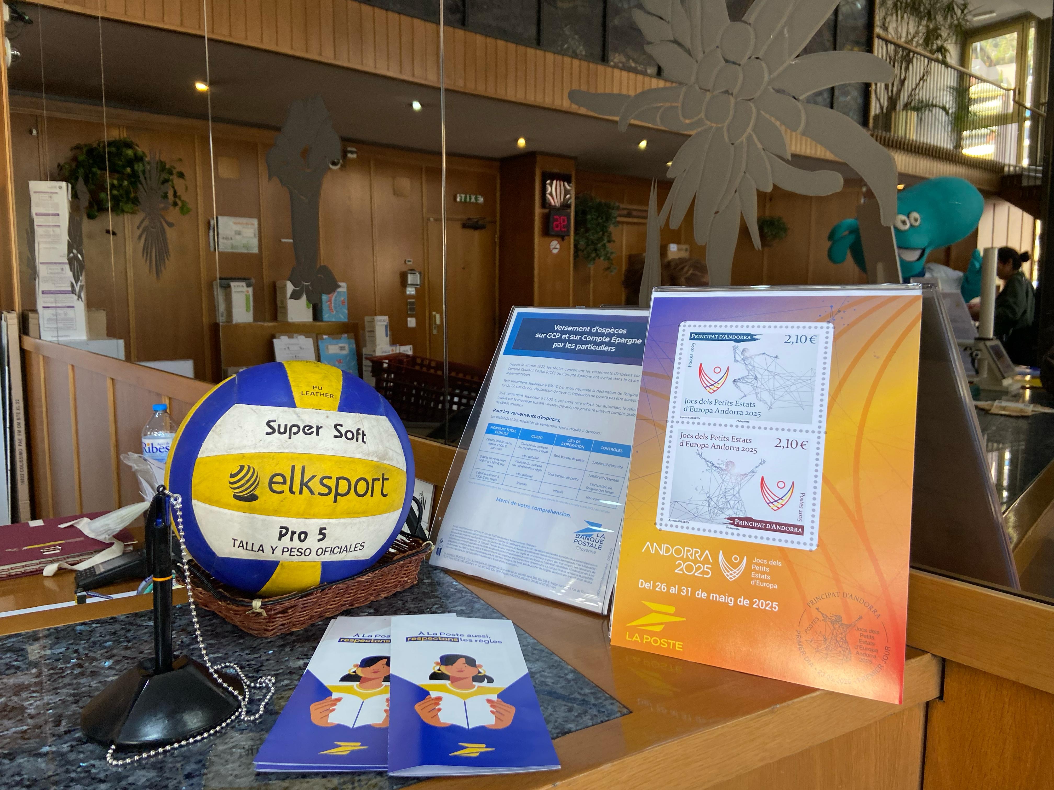 El segell es pot comprar des d'aquest divendres a La Poste.