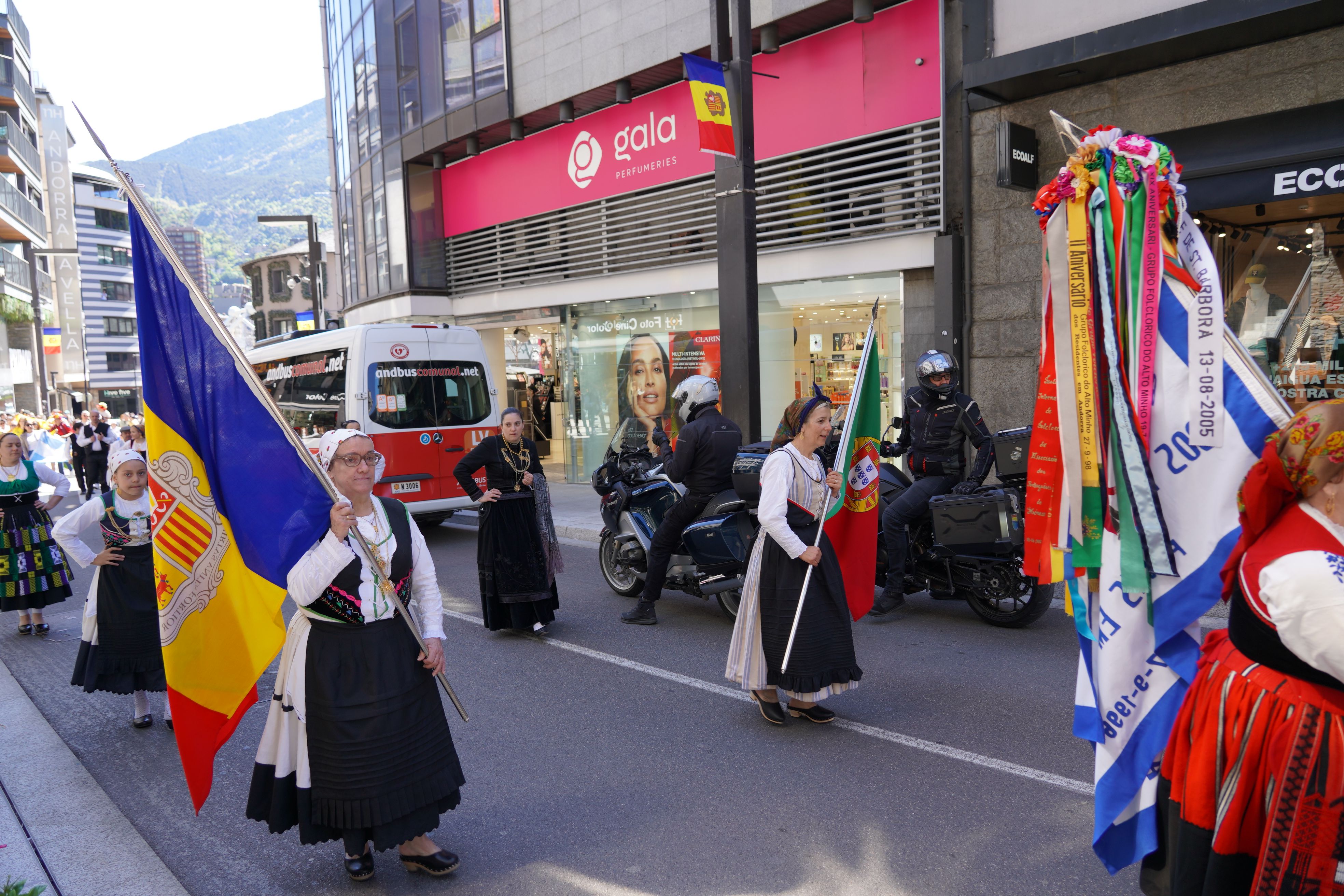 Andorra i Portugal, dos països agermanats. Andorra i Portugal, dos països agermanats.