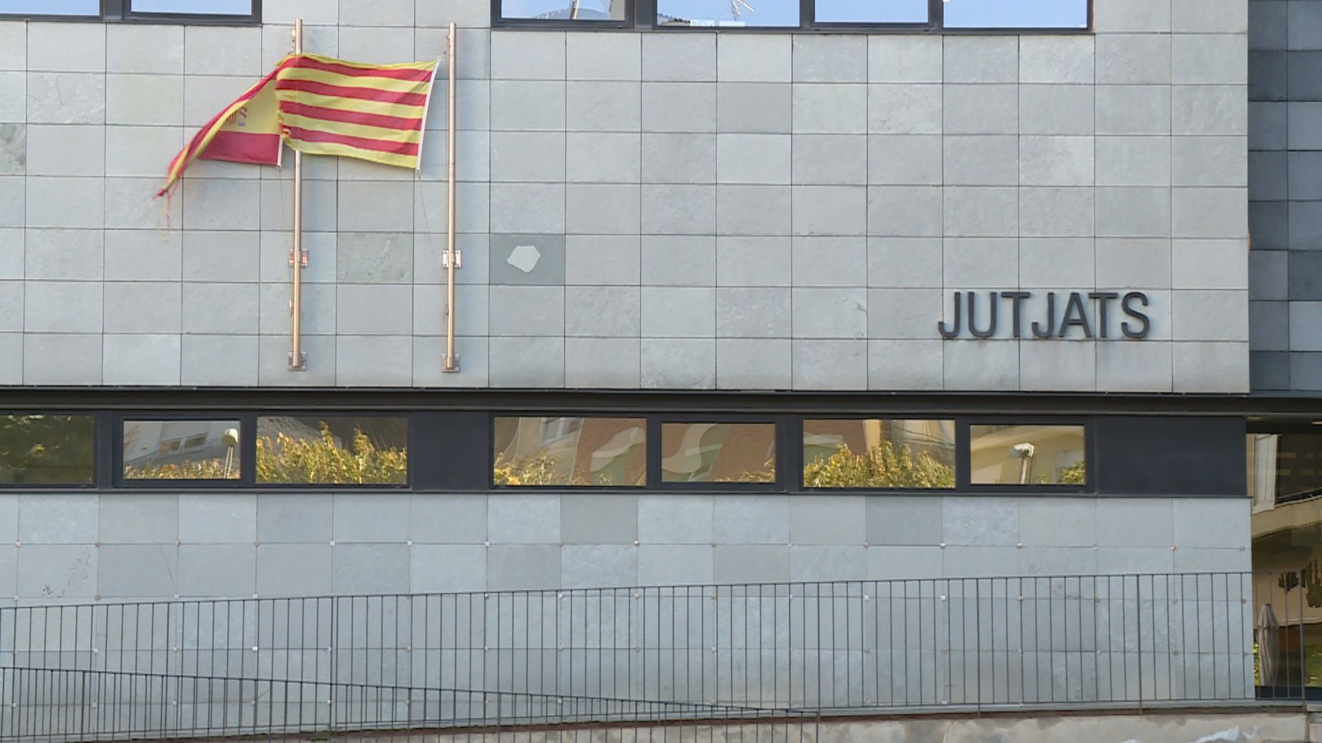 Una imatge dels Jutjats de la Seu.