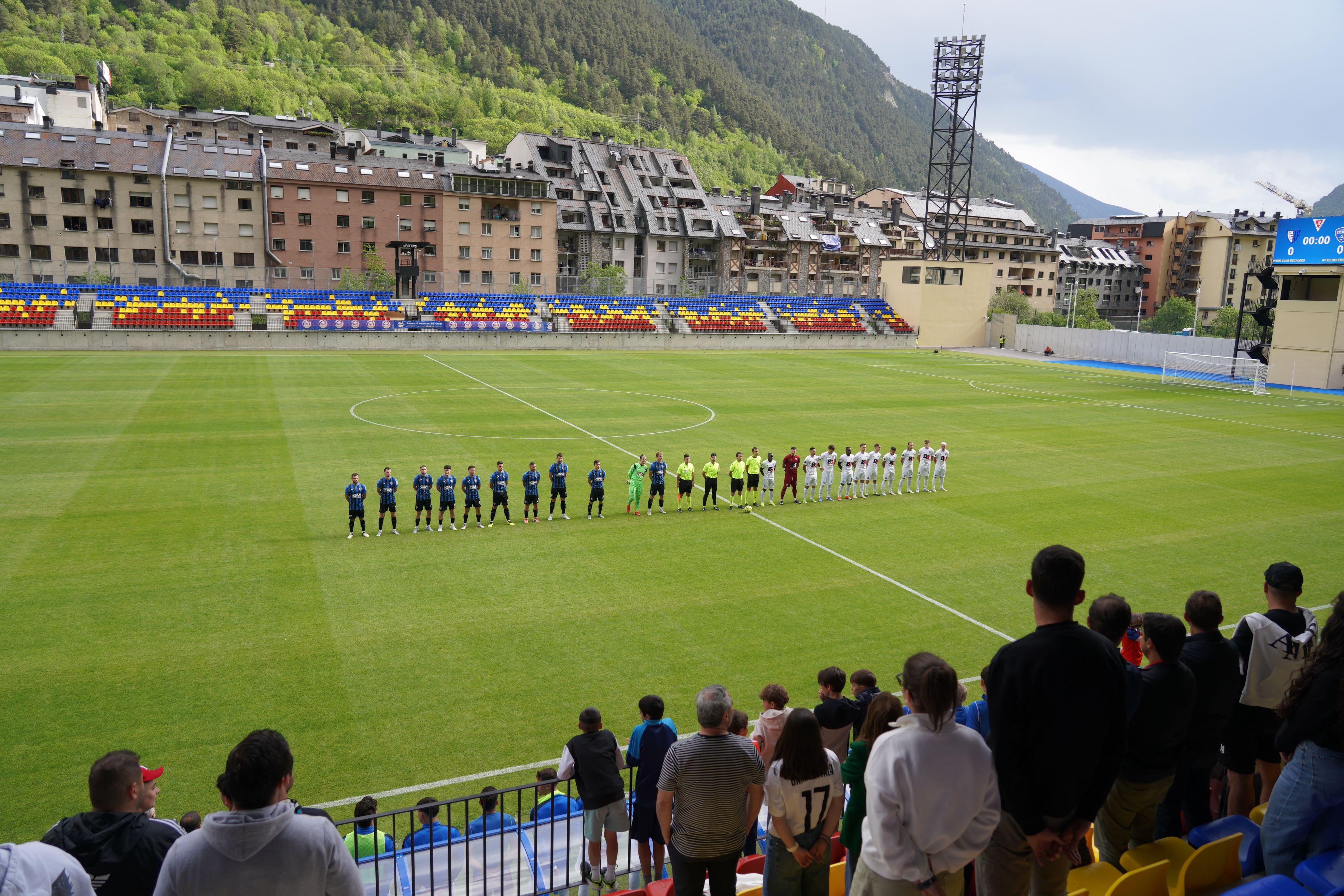 A l'inici de la final ha sonat el gran Carlemany.