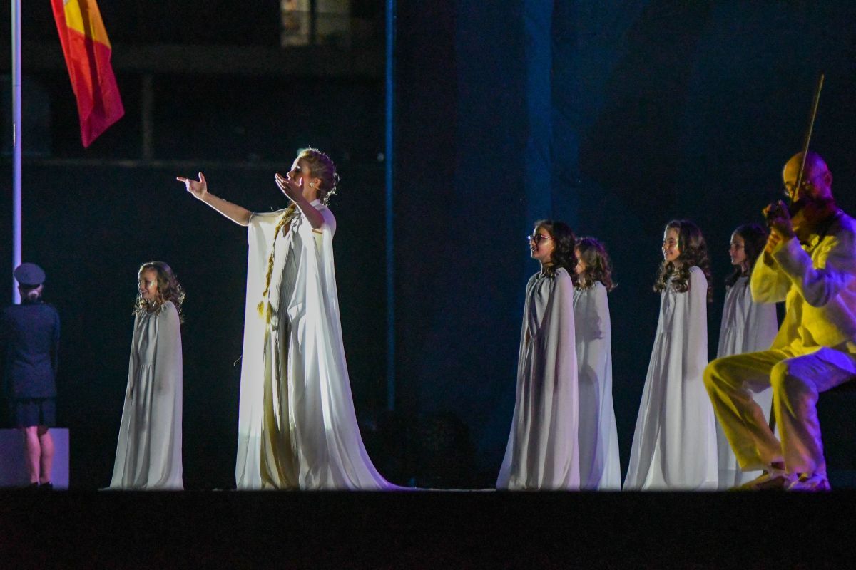 Laura Martín, interpretant el Gran Carlemany.