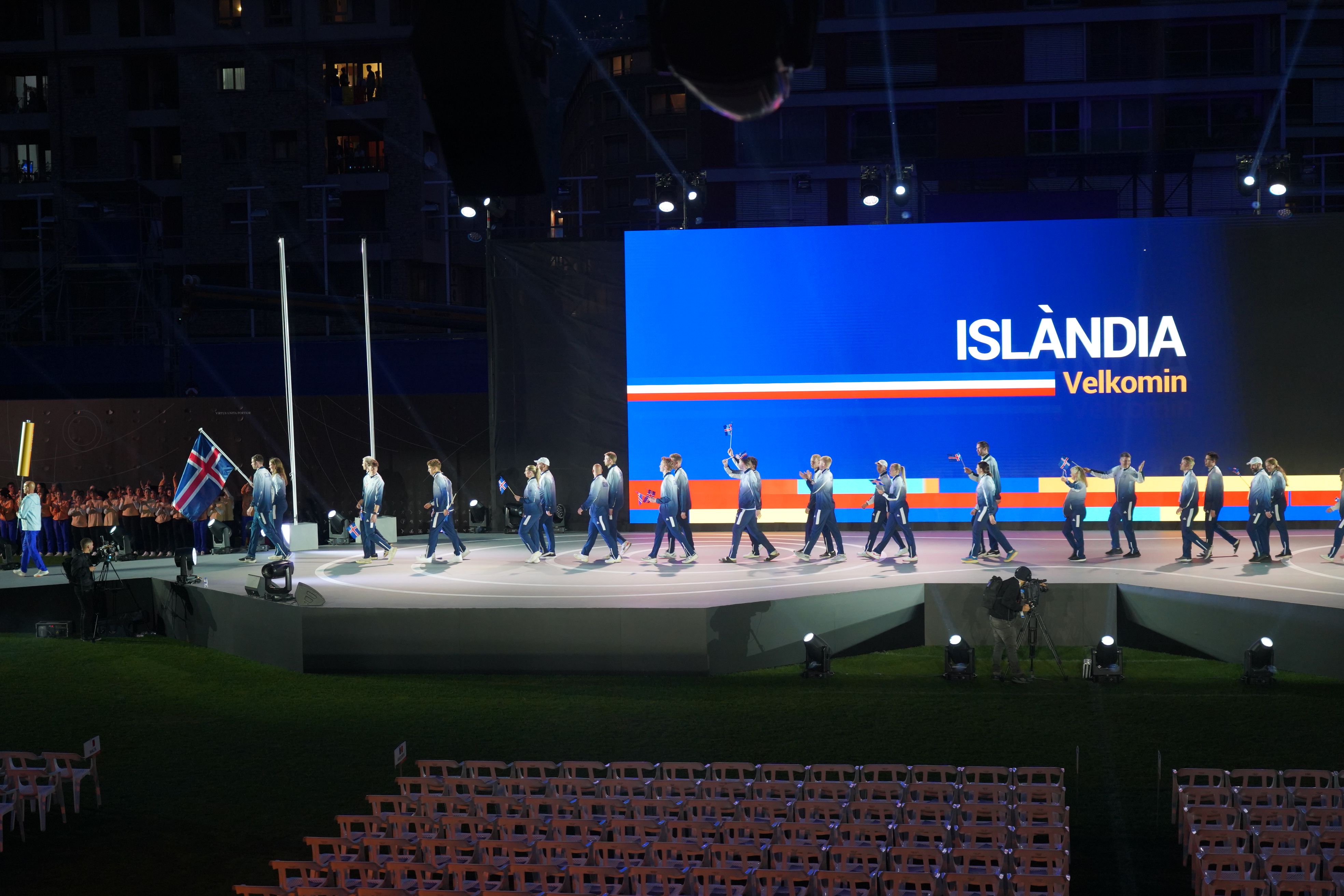 La delegació islandesa ha estrenat la desfilada. 