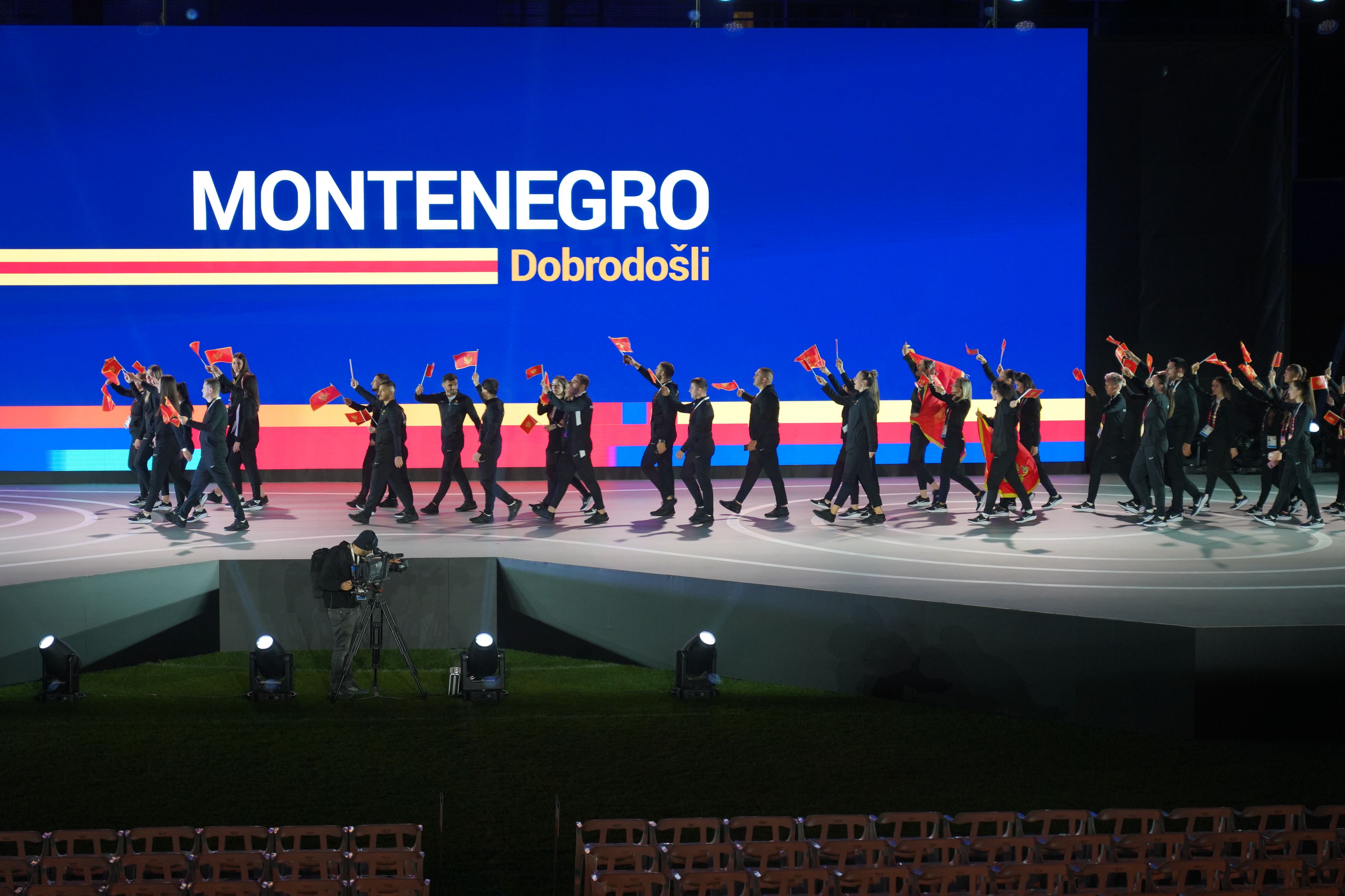 Montenegro, amb la basquetbolista Jovanovic al capdavant.