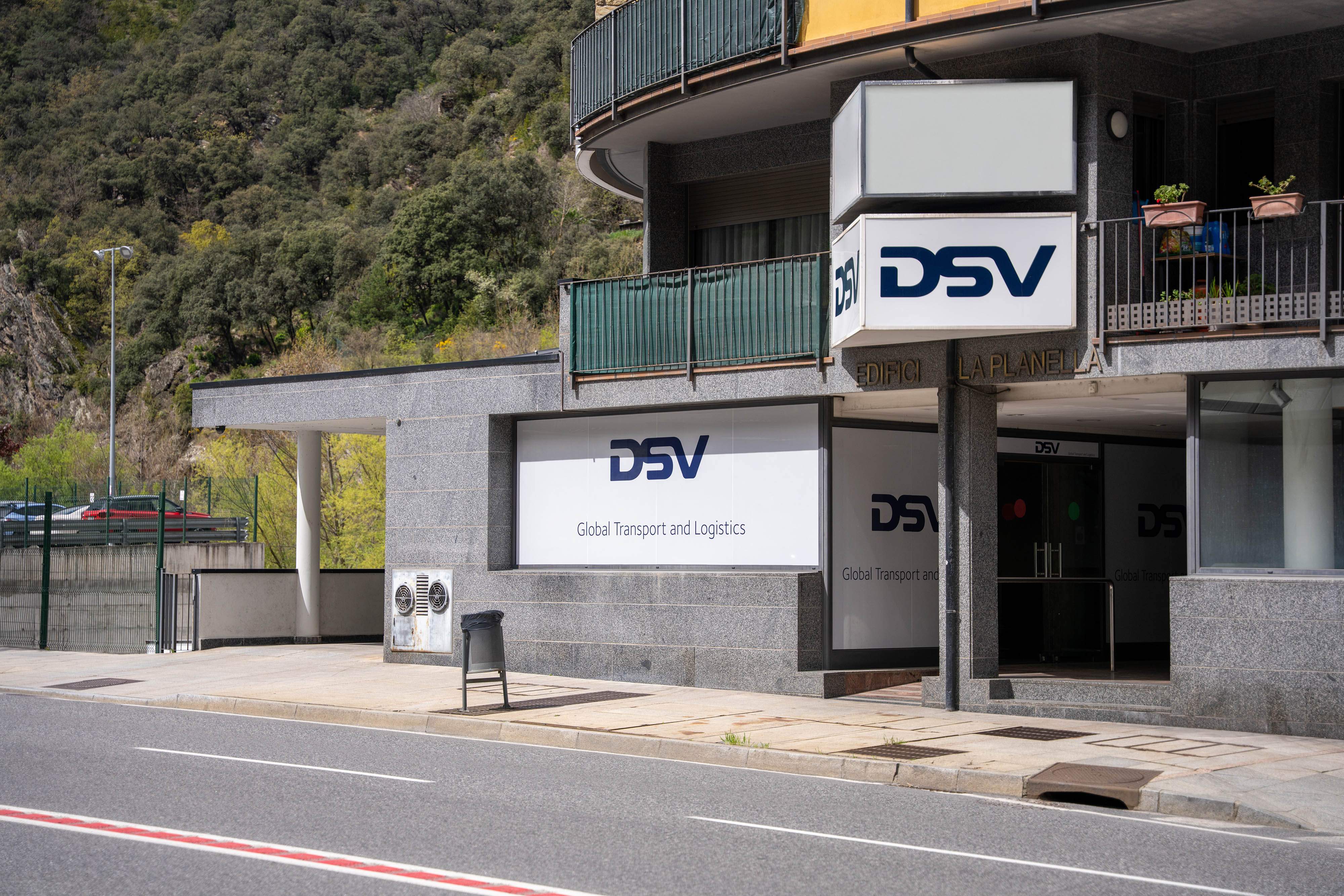 Centre logístic DSV La portaveu del Sindicat, Rebeca Bonache.