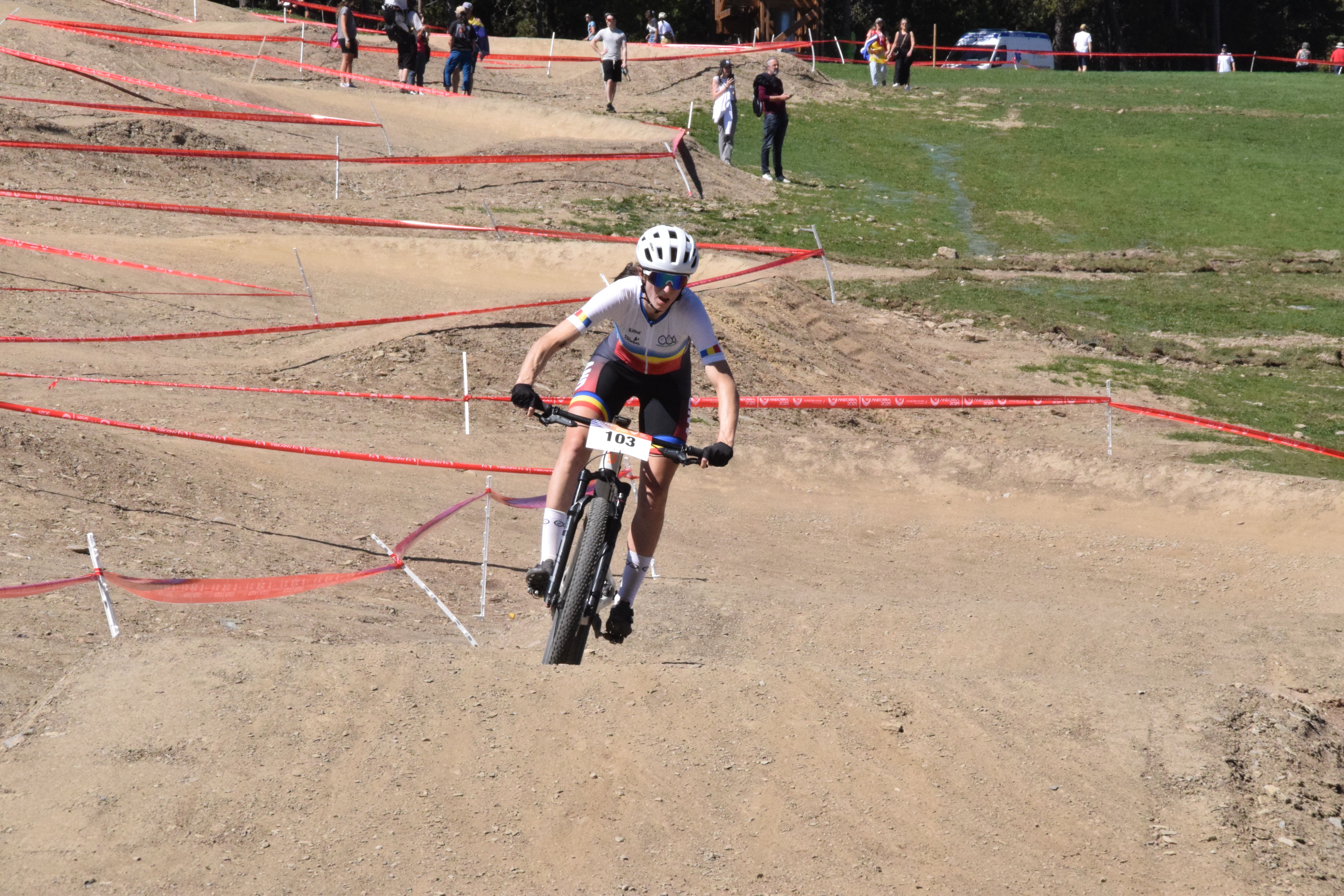 Lorelei Torres, durant el circuit de cross-country a Pal. Lorelei Torres, durant el circuit de cross-country a Pal.