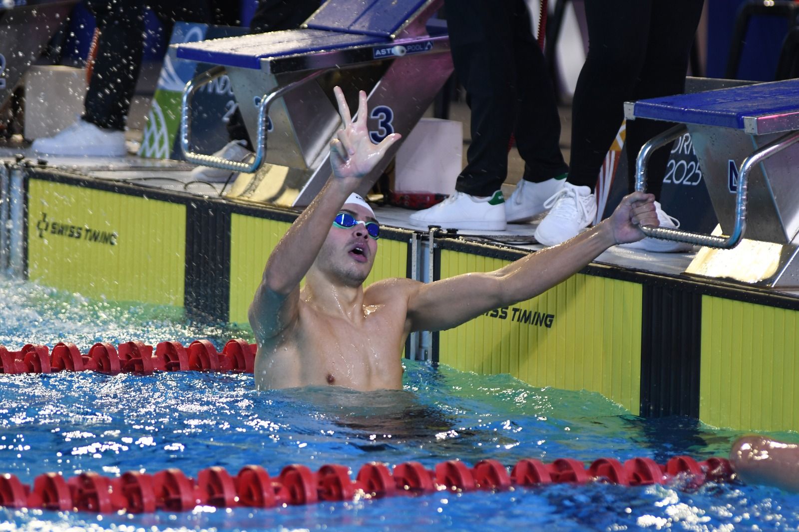 Kevin Teixeira ha fet un 'hat-trick' de victòries a la piscina dels Serradells.