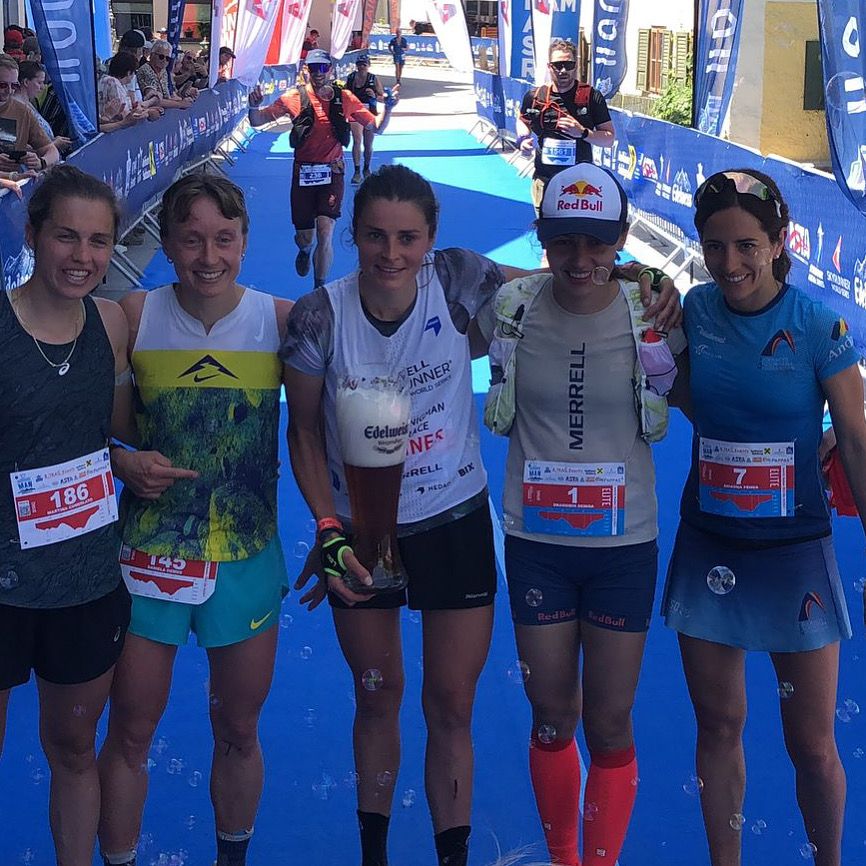 Ari Fenés, entre les millors de la categoria femenina a Àustria.