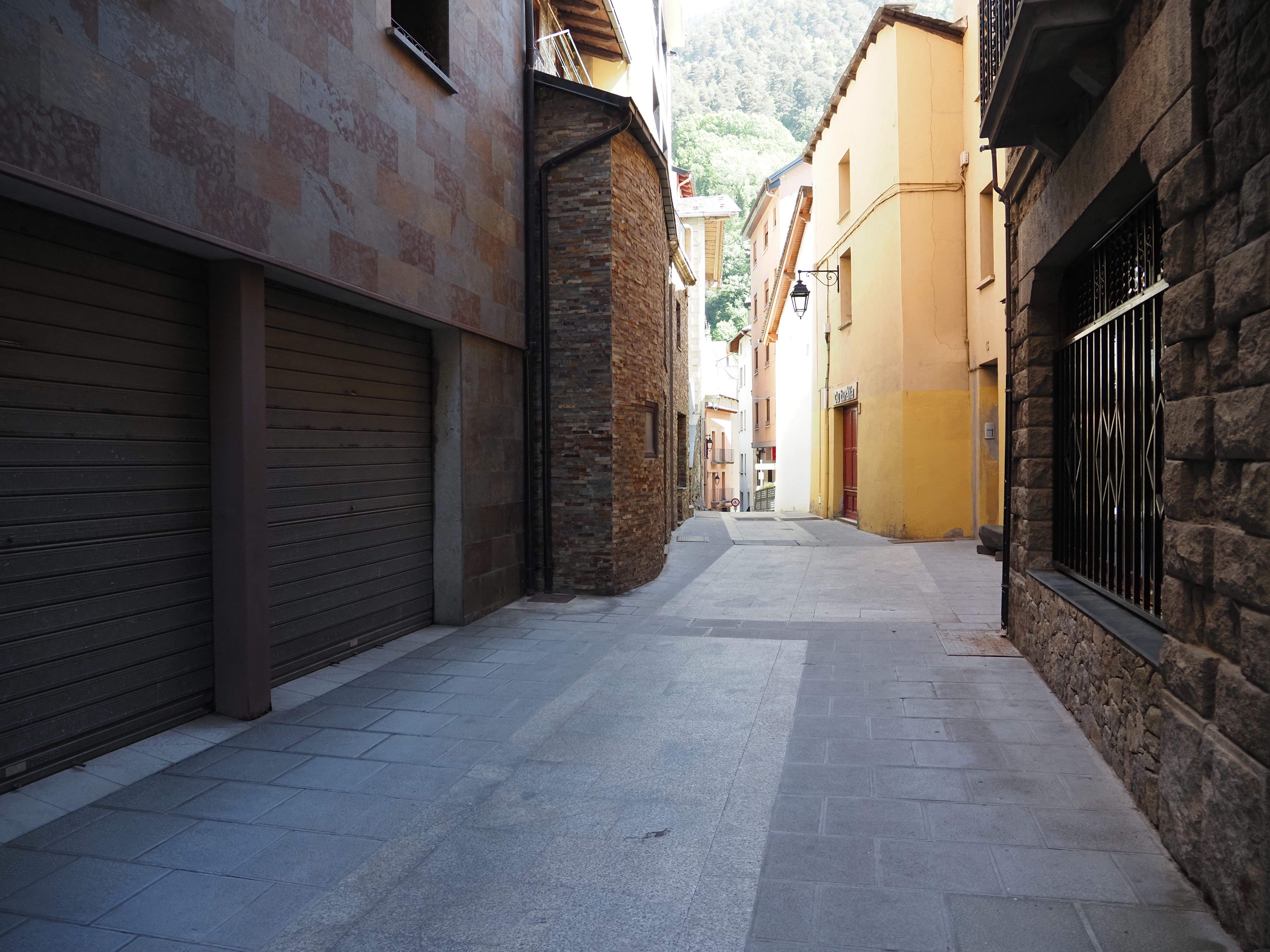Vista del carrer d'Engordany.
