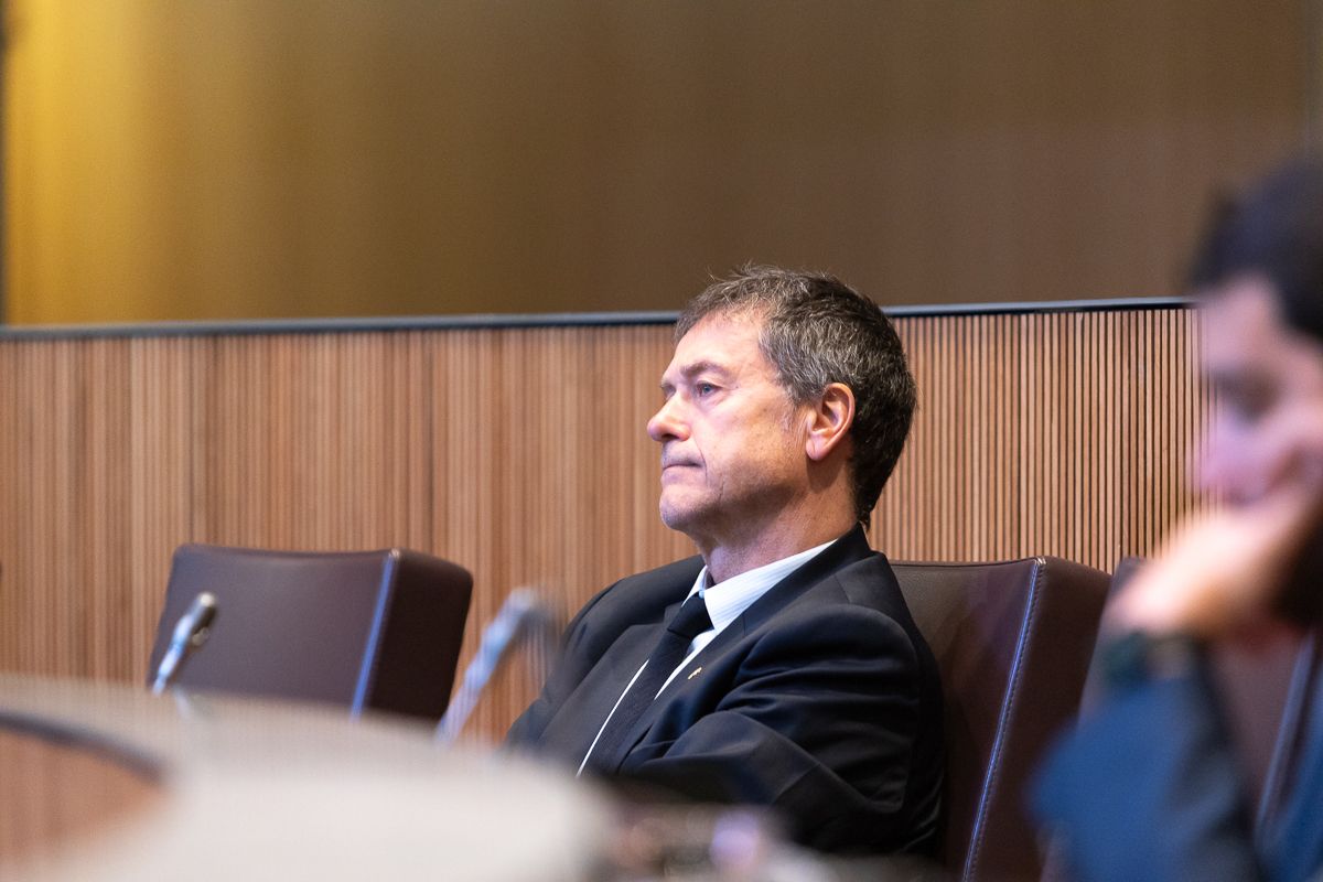 Víctor Pintos, al ple del Consell. Víctor Pintos, al ple del Consell.