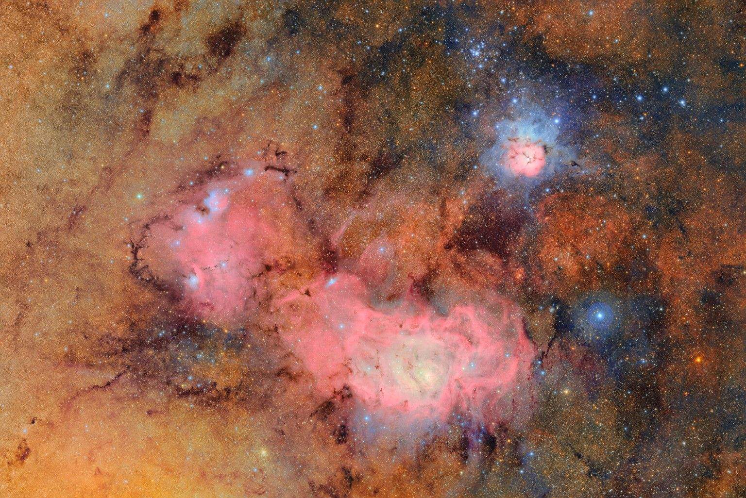 Article 37 3La nebulosa del Trifid i de la Llaguna obtinguda en 7 hores combinant 678 imatges separades - Crèdit: NSF–DOE Vera C. Rubin Observatory La portaveu del Sindicat, Rebeca Bonache.
