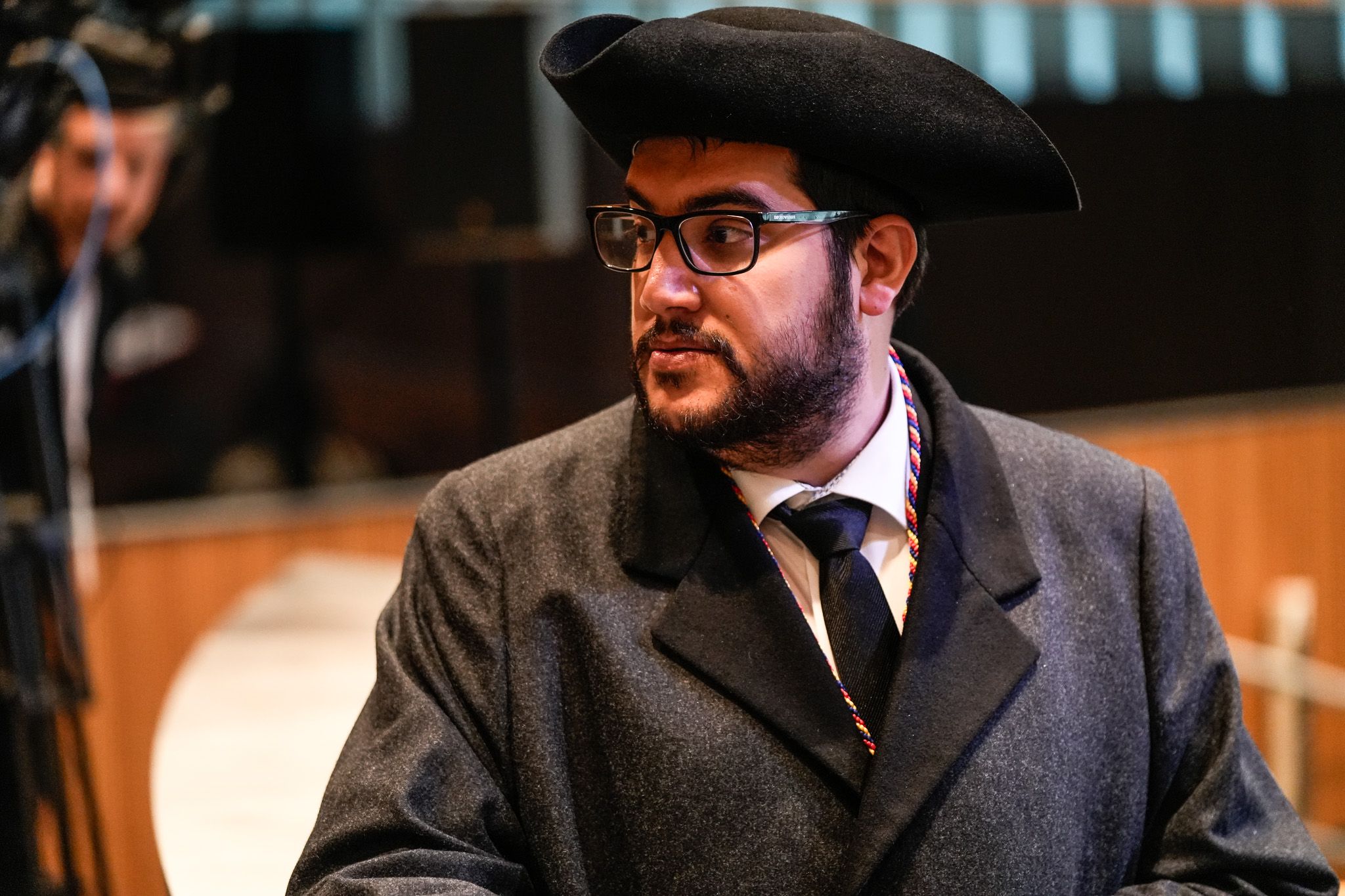 Pere Baró durant els instants previs a la sessió. Pere Baró durant els instants previs a la sessió.