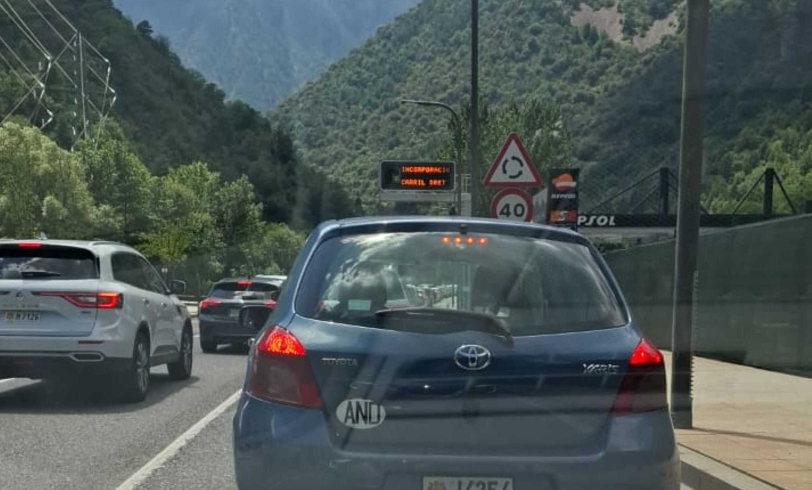 Retenció producte de la topada.