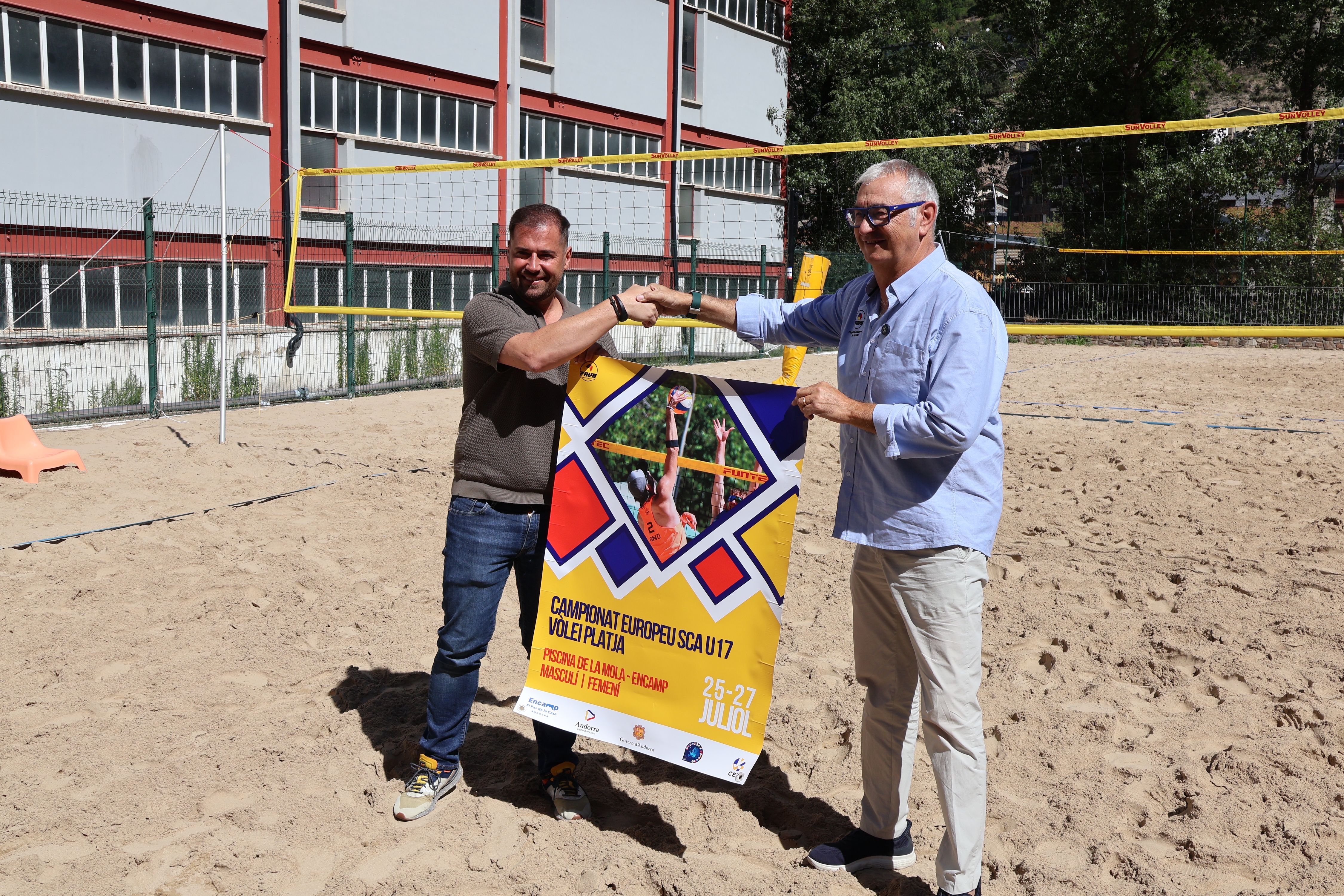 Marot i Folguera durant la presentació del campionat europeu sub-17 dels petits estats.