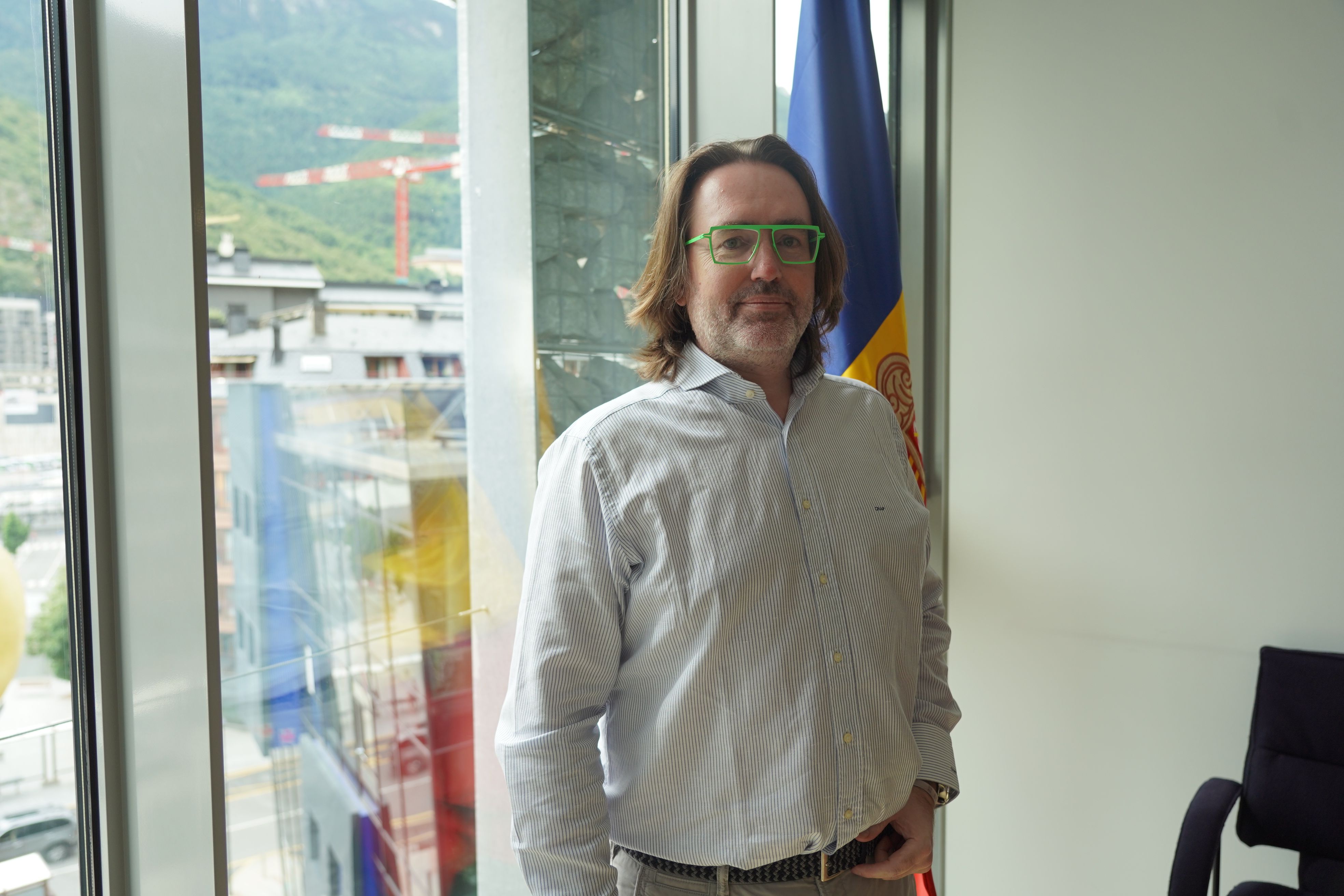 Naudi al Consell General.