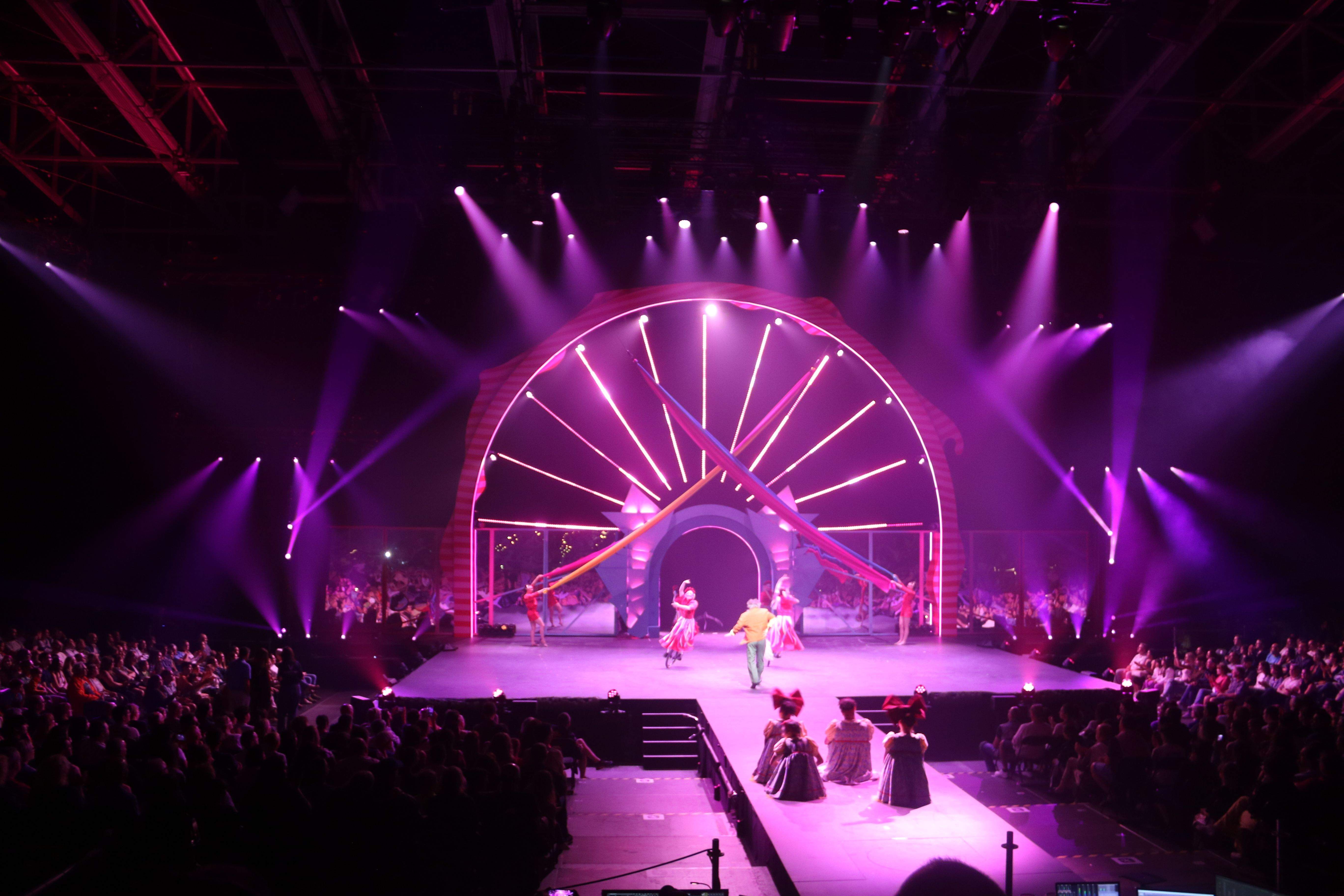 Un moment de l'espectacle del Cirque du Soleil.