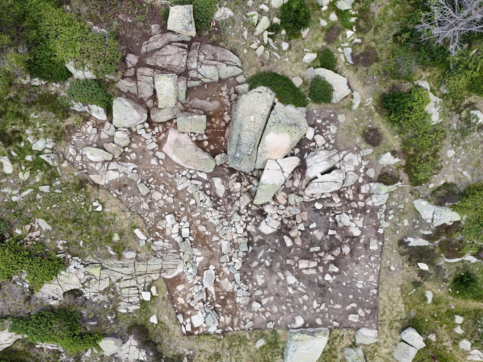 Plànol zenital de l'orri de l'Estany Forcat. Plànol zenital de l'orri de l'Estany Forcat.