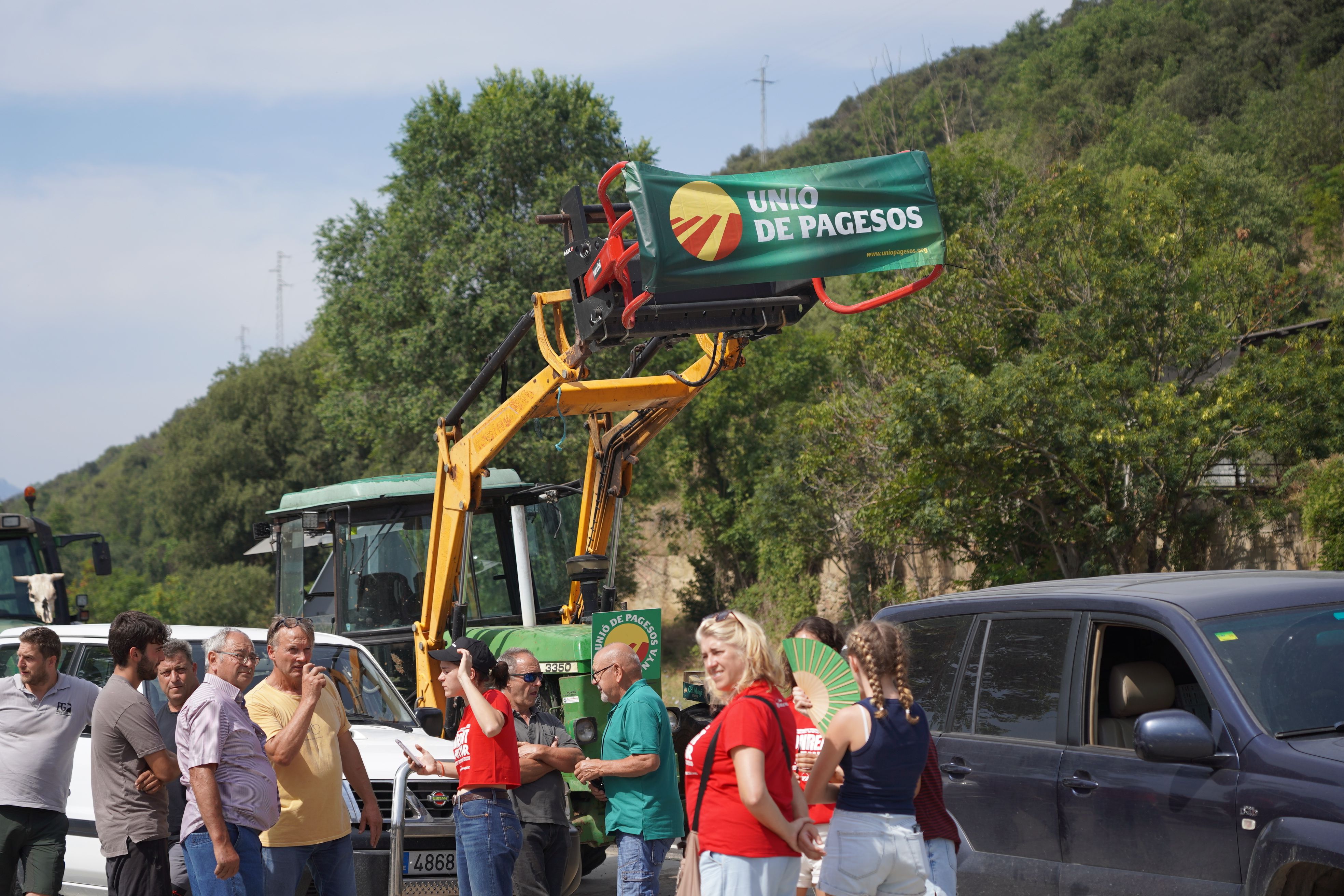 Moments abans d'iniciar la marxa. Moments abans d'iniciar la marxa.