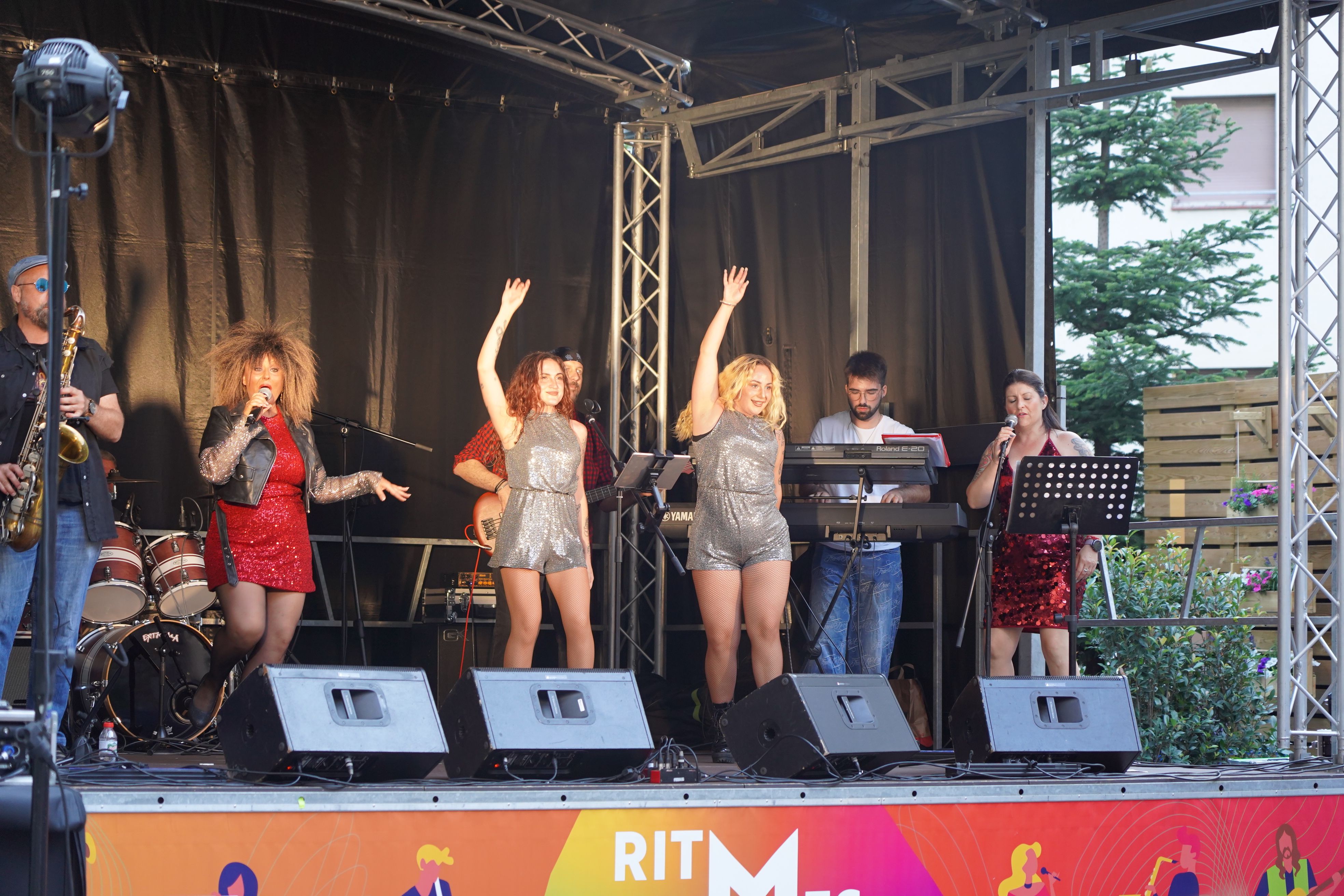 El grup tribut, 'CrisTina & The Turners'. El grup tribut, 'CrisTina & The Turners'.