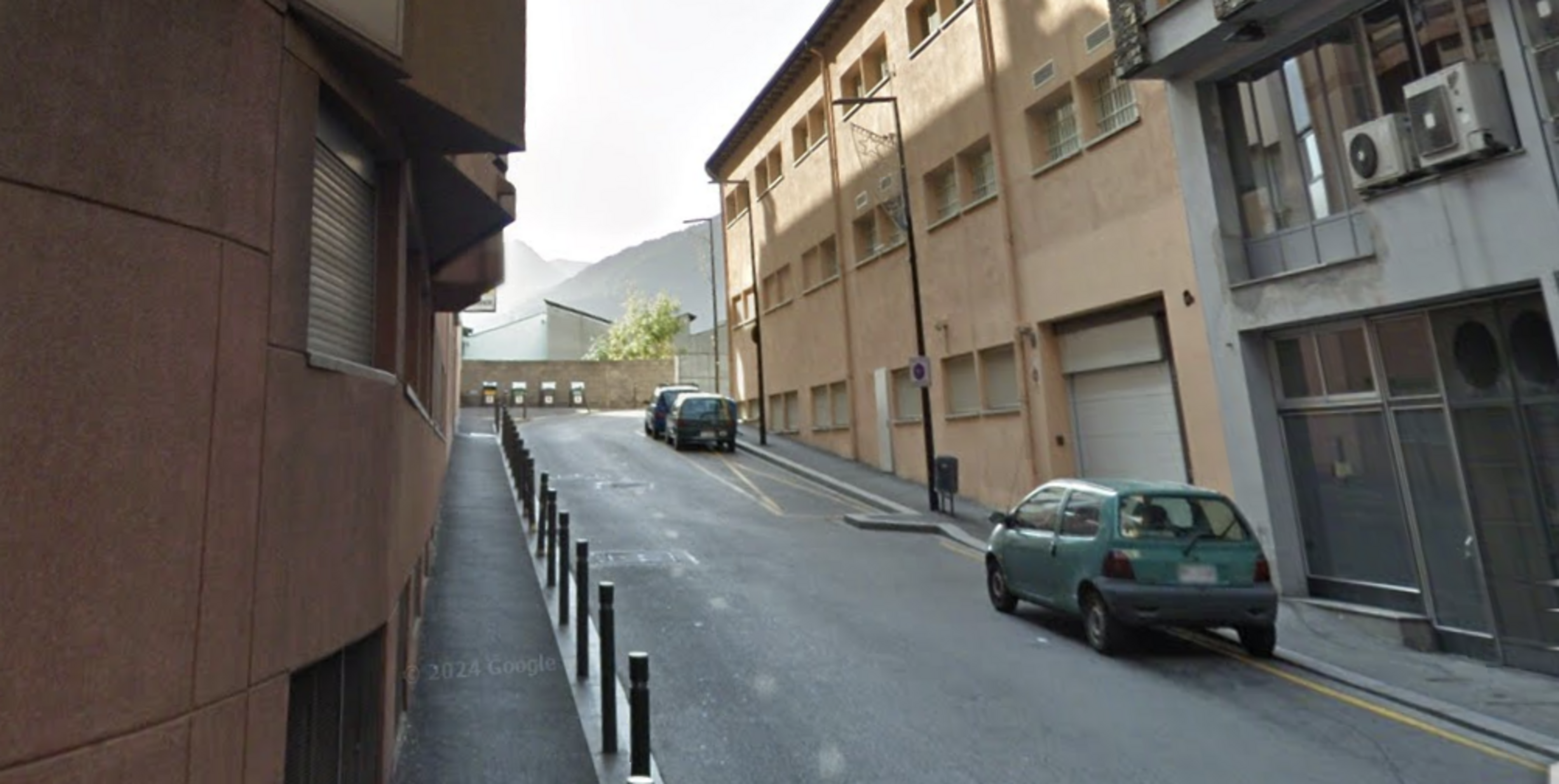 Immediacions del carrer Roureda de Sansa en una imatge d'arxiu.