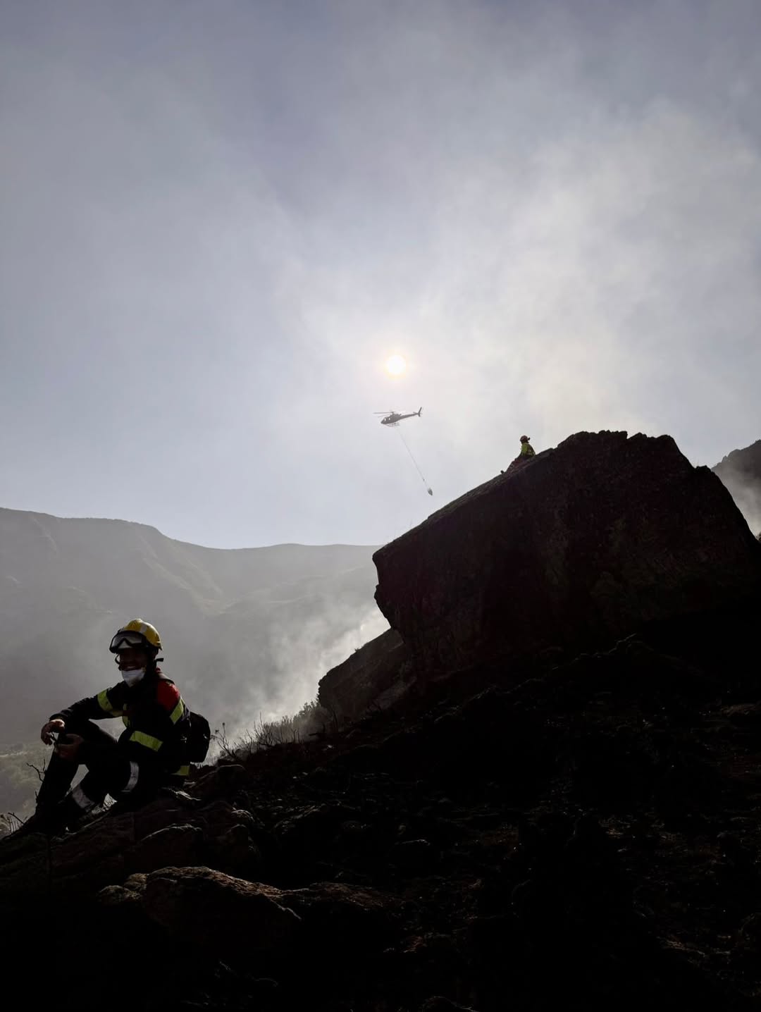 Un dels agents andorrans en plena actuació. Un dels agents andorrans en plena actuació.