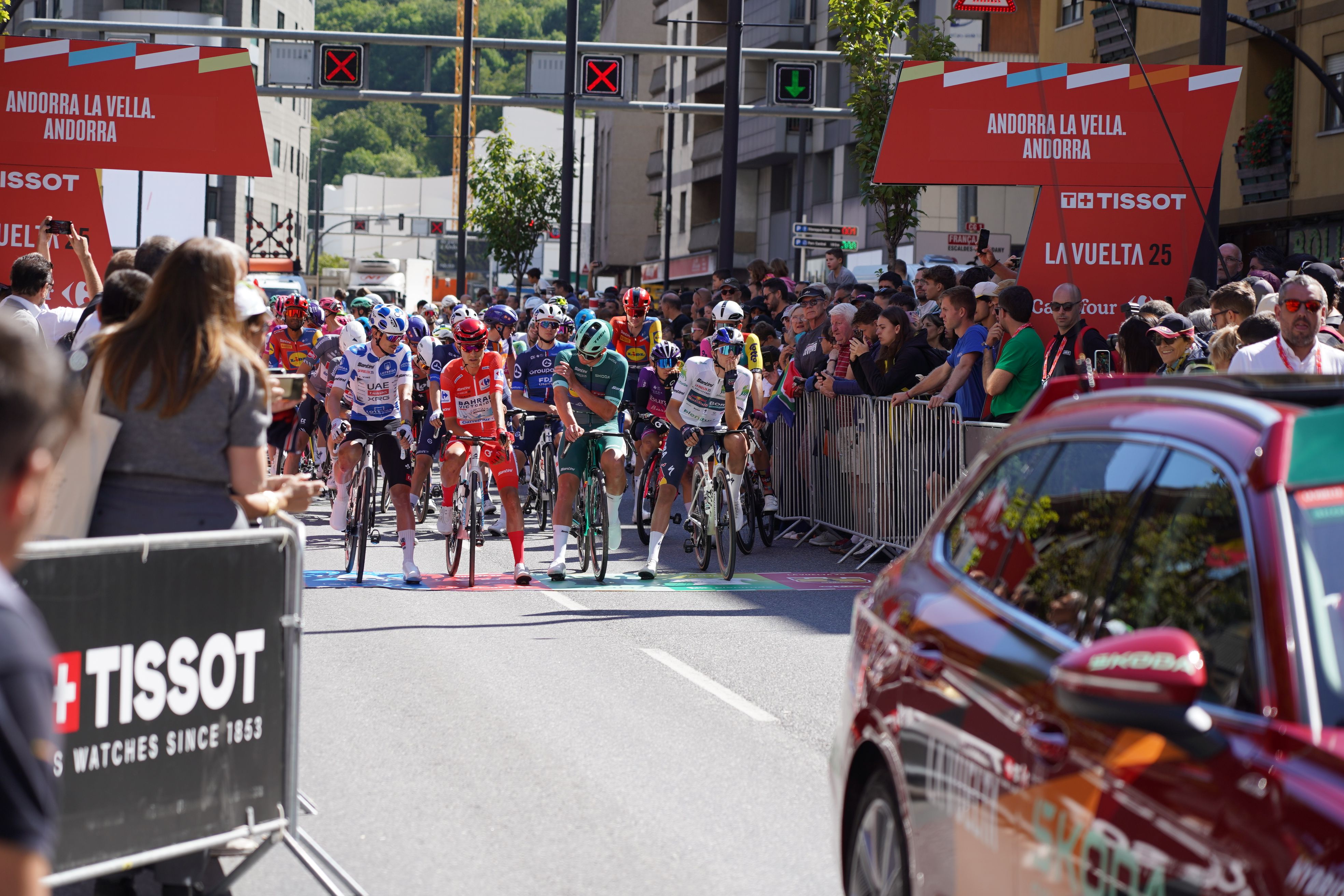 Els quatre líders de les classificacions, a la sortida. Els quatre líders de les classificacions, a la sortida.