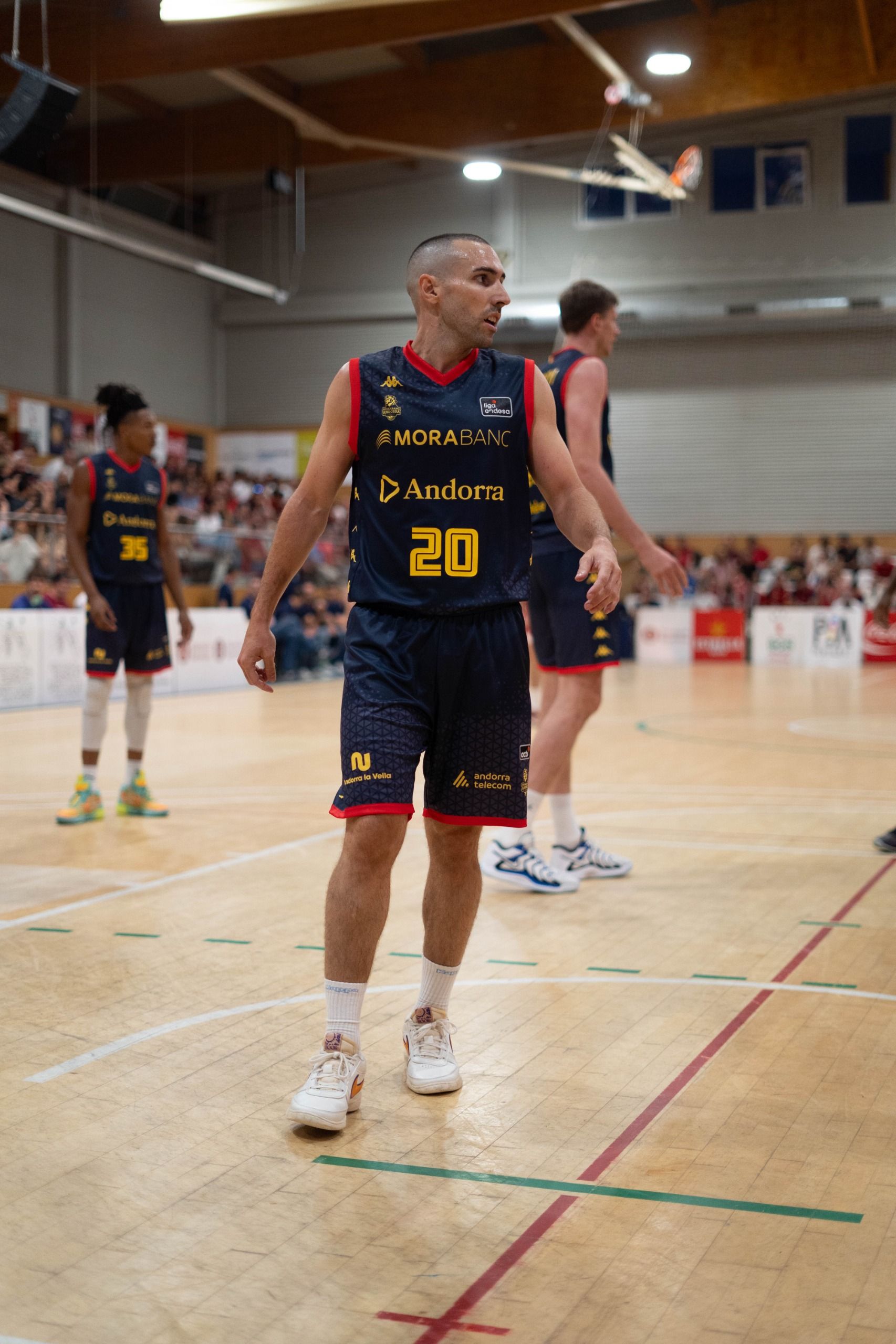 Ferran Bassas, lluint el seu nou 'look'. Ferran Bassas, lluint el seu nou 'look'.