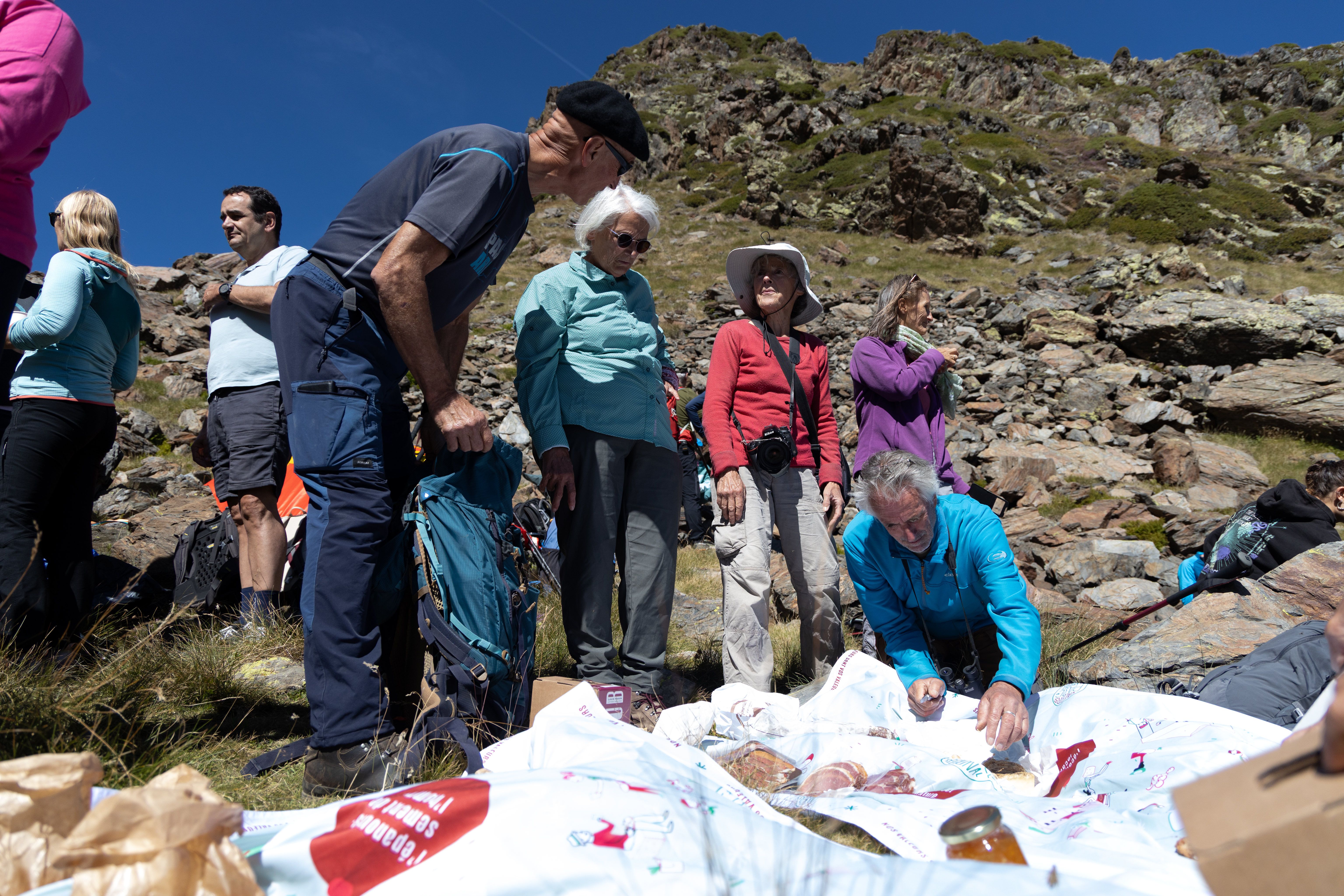 Preparant el dinar. Preparant el dinar.