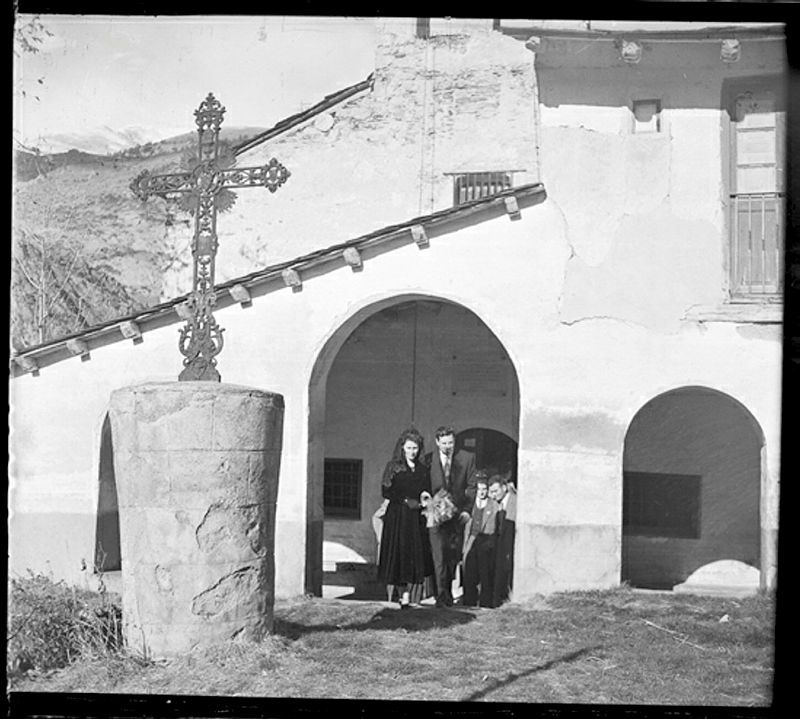 creu el 1954 francesc pantebre creu el 1954 francesc pantebre