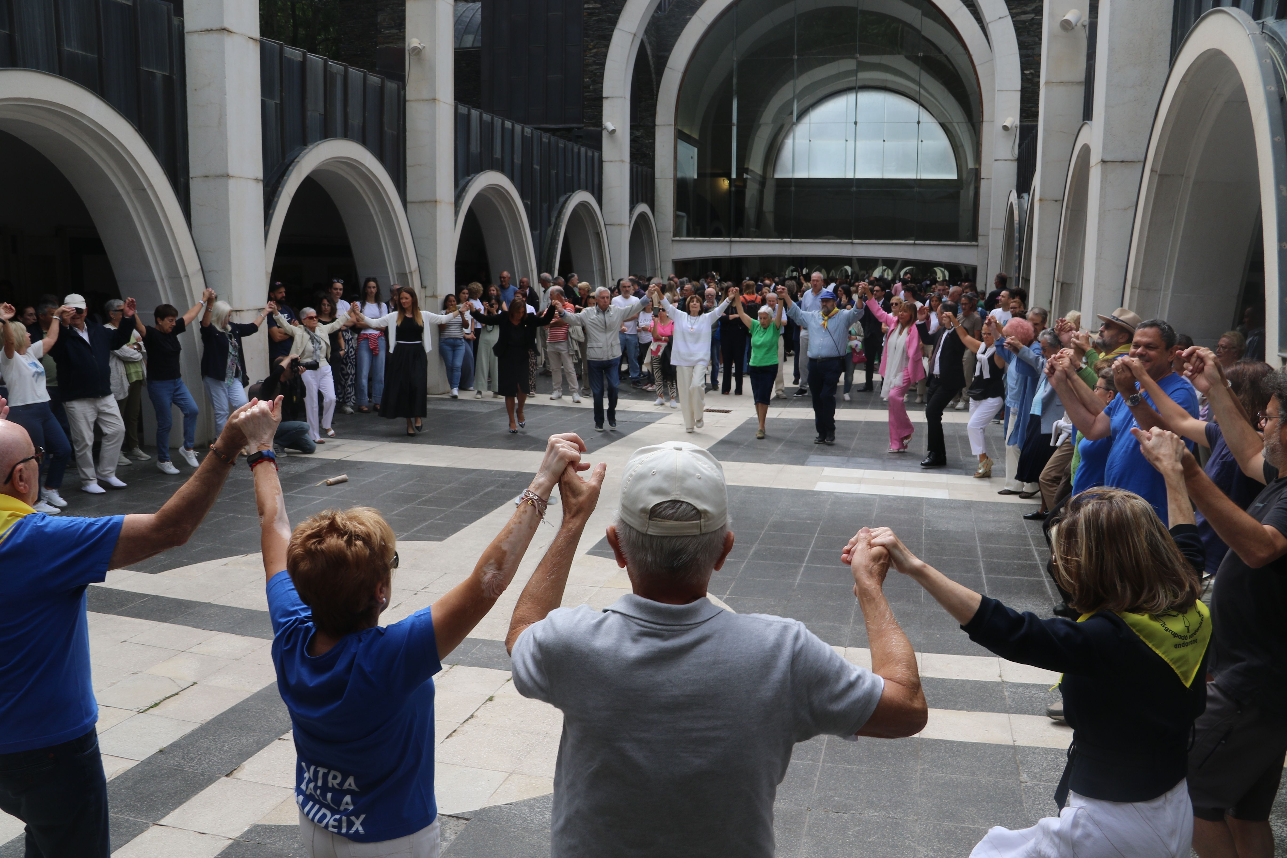 Ballada de sardanes.