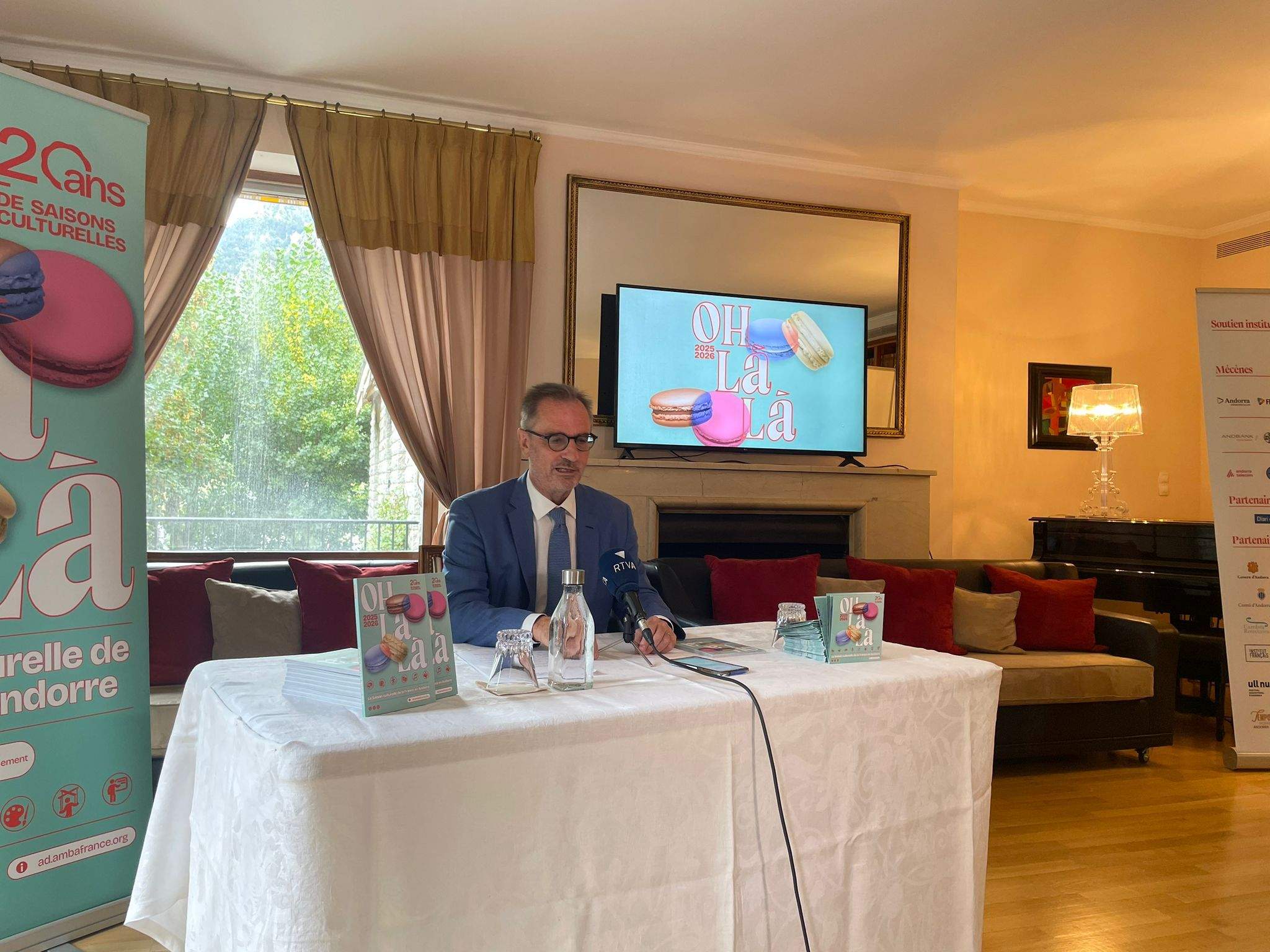 Eybalin durant la presentació de la temporada cultural.