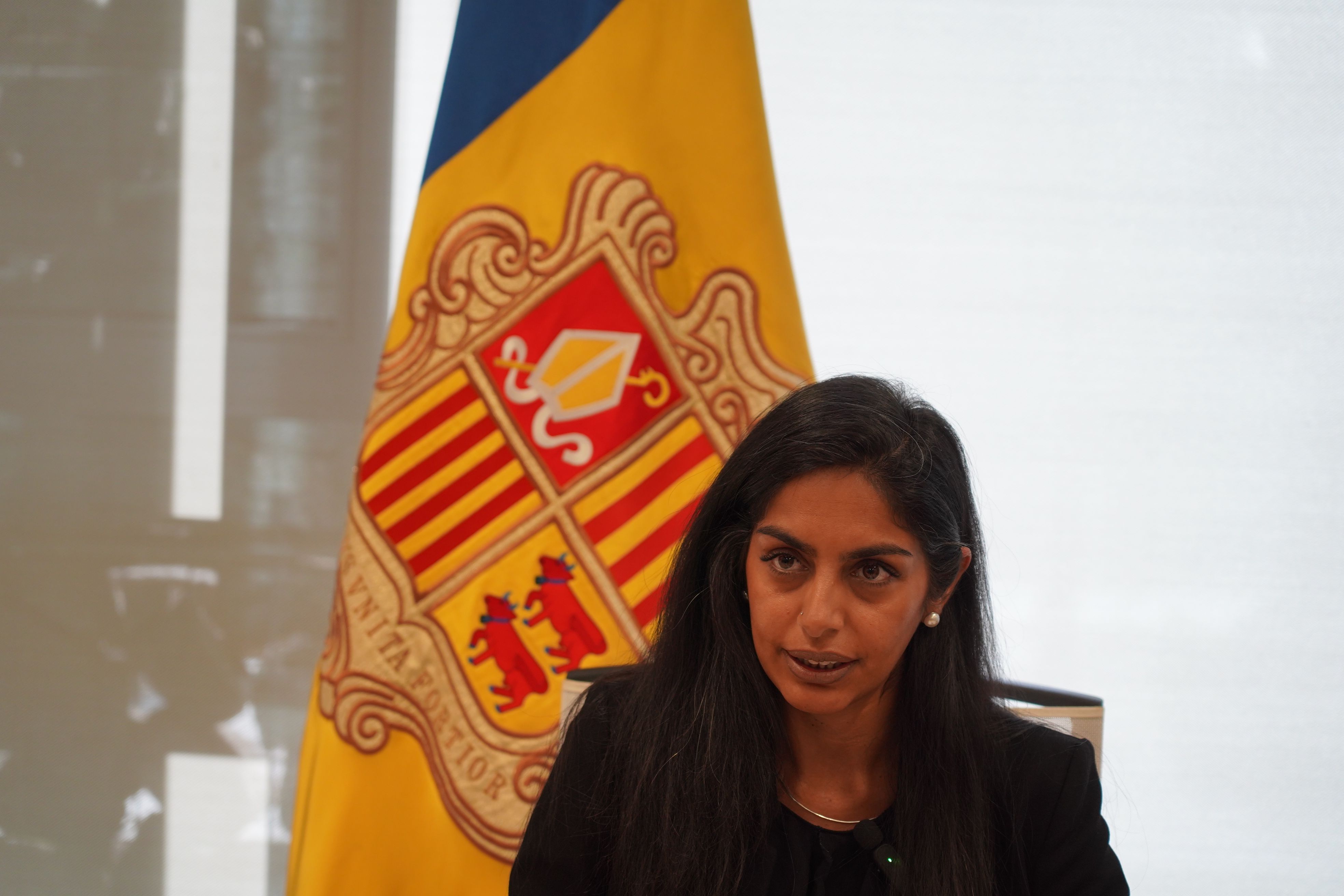 Resma Punjabi en la compareixença de dimarts.