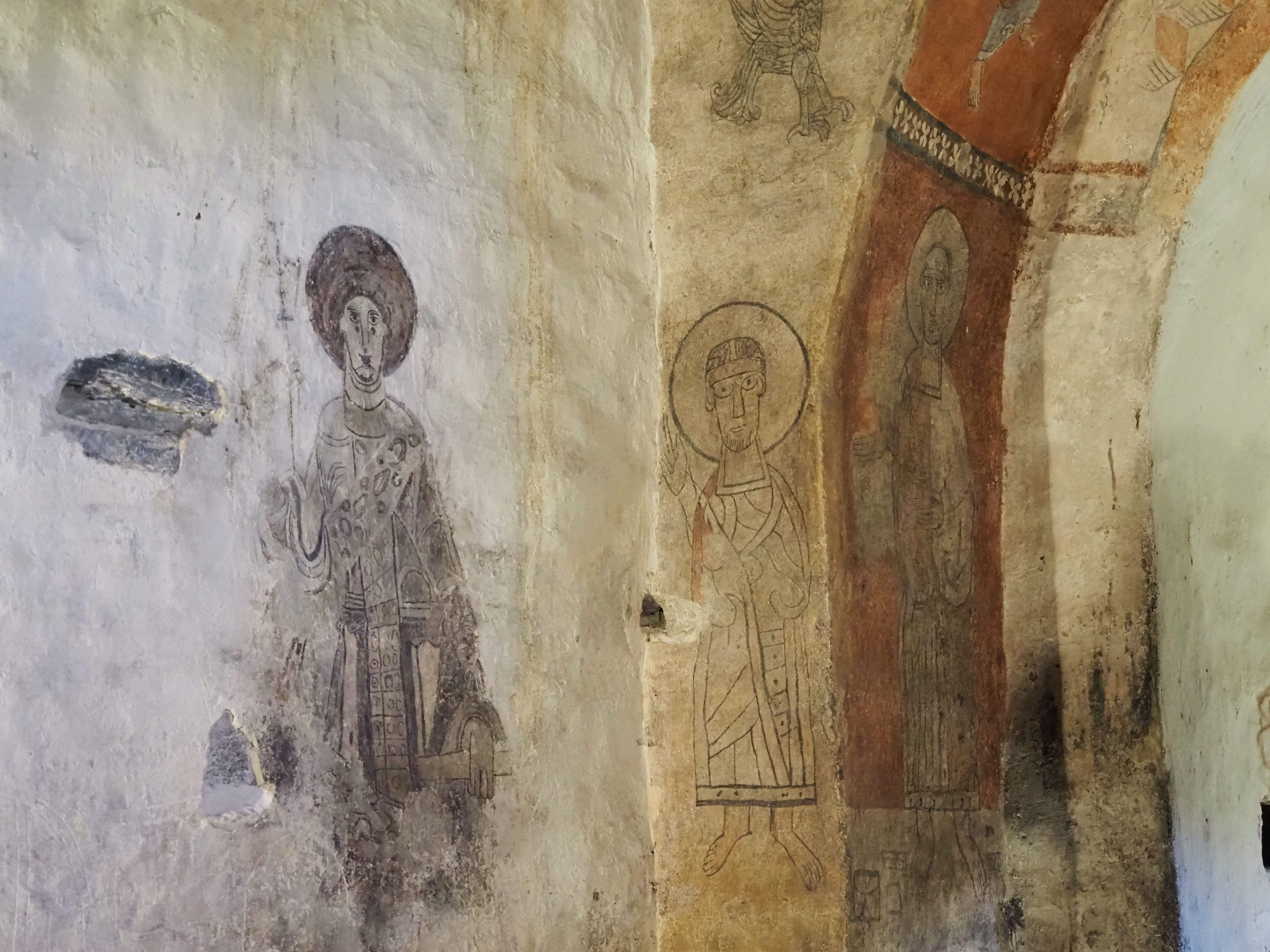 Un detall de les pintures de Sant Serni de Nagol.