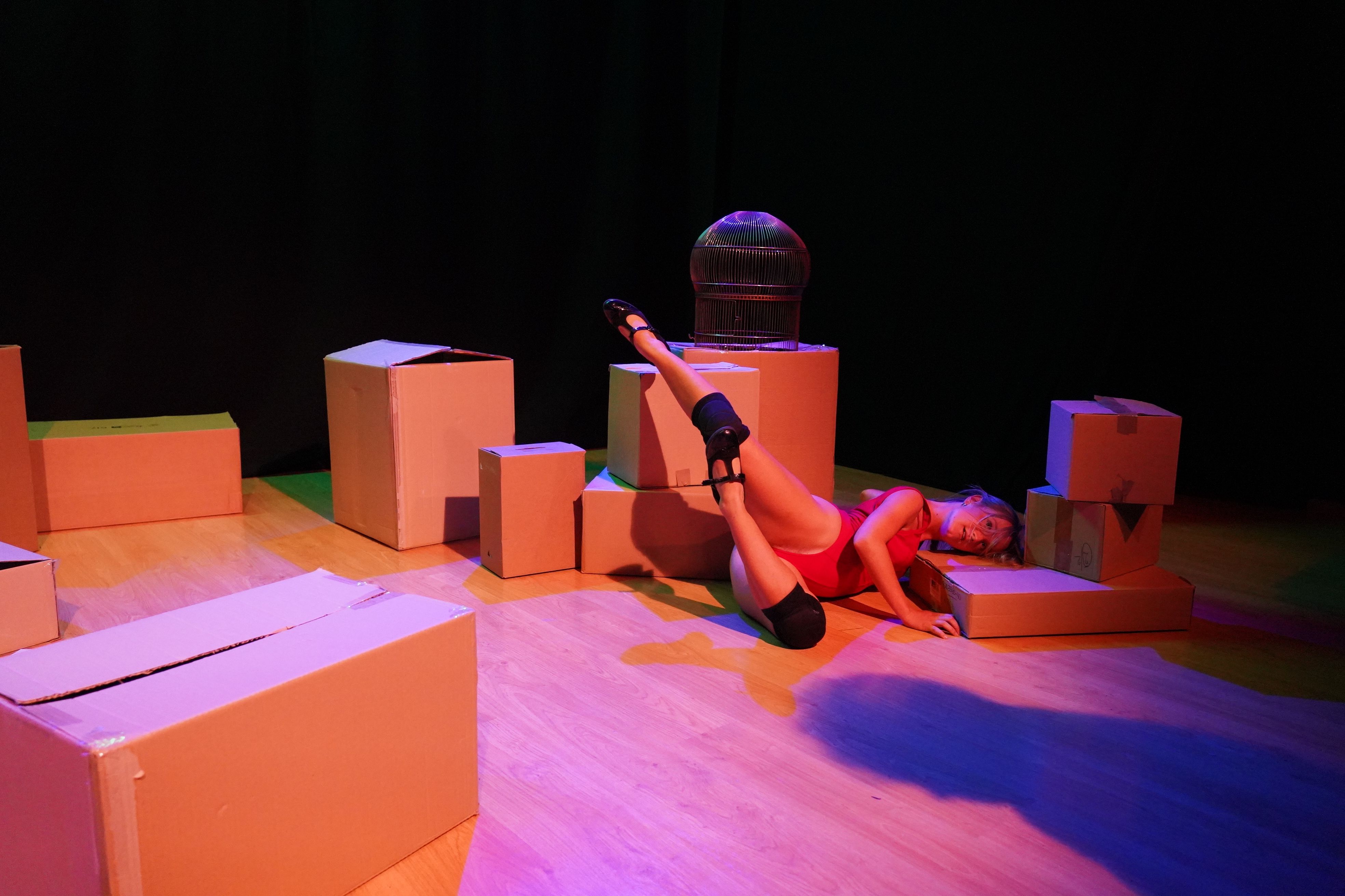 Assaig general de '22 caixes'.