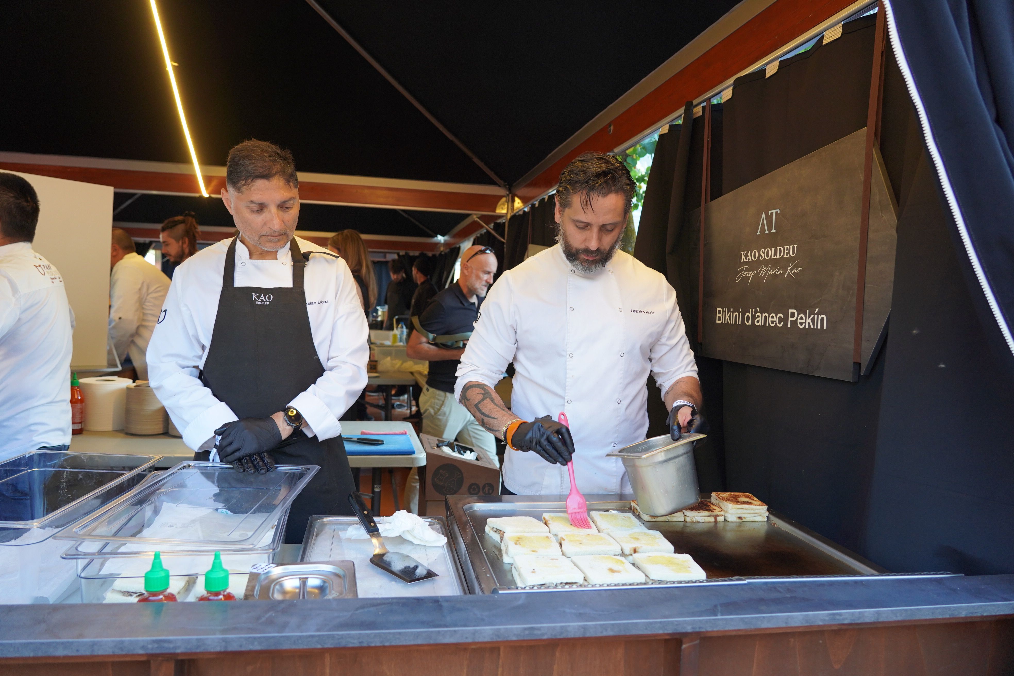 Treballant en noves racions.