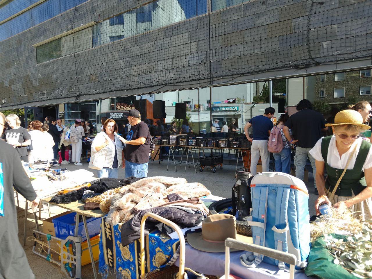 Peluixos i mantes de pell per a l'hivern. Peluixos i mantes de pell per a l'hivern.