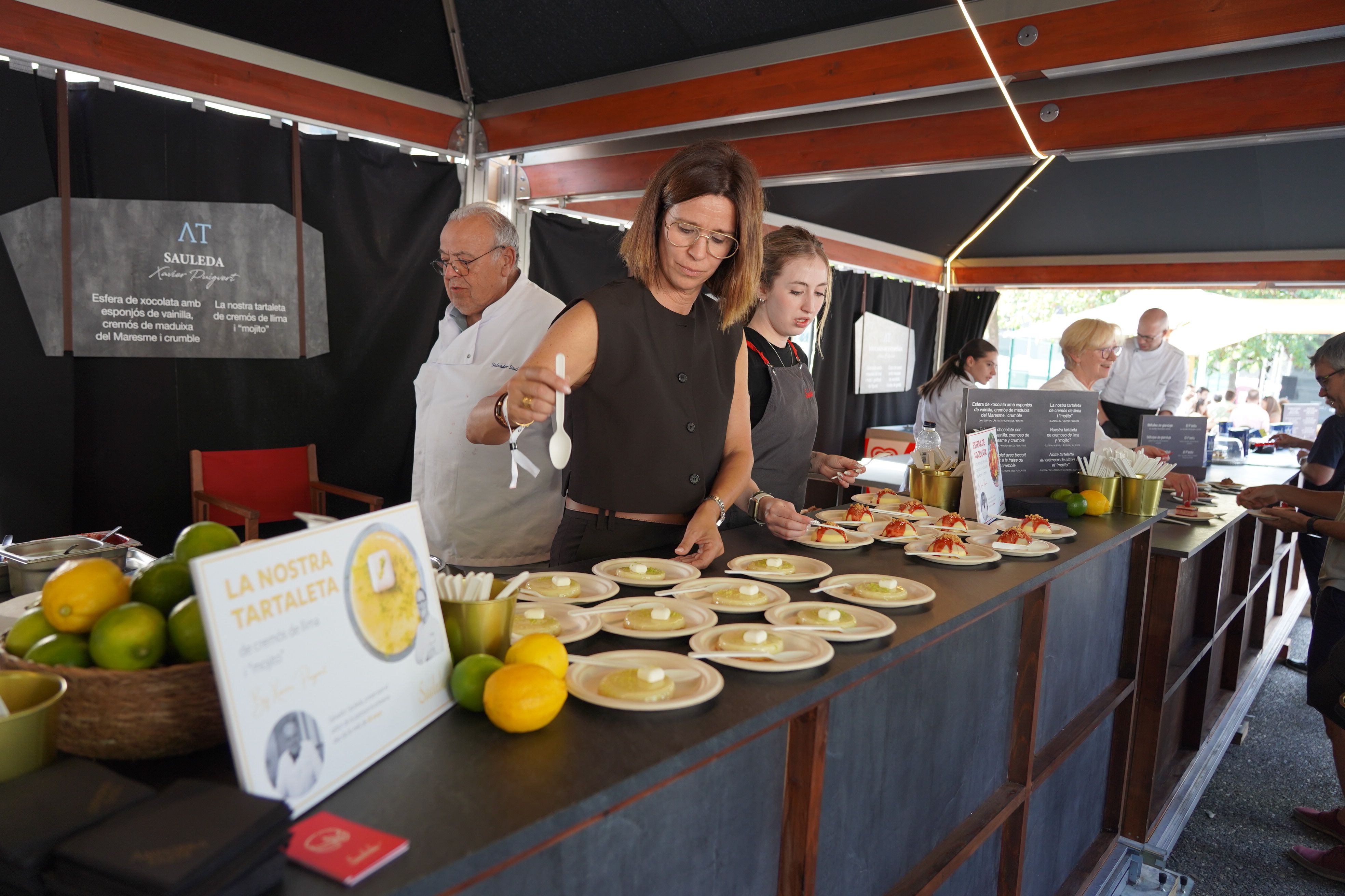 De postres, també n'hi ha. De postres, també n'hi ha.