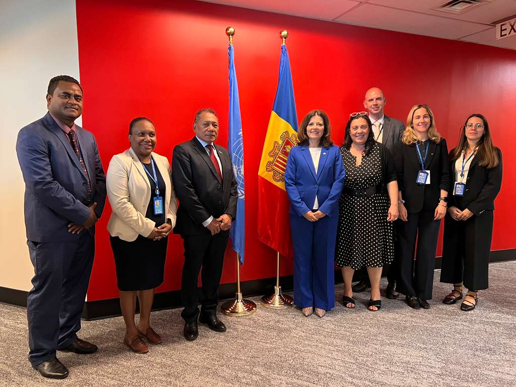 La delegació de les Illes Salomó i d'Andorra.