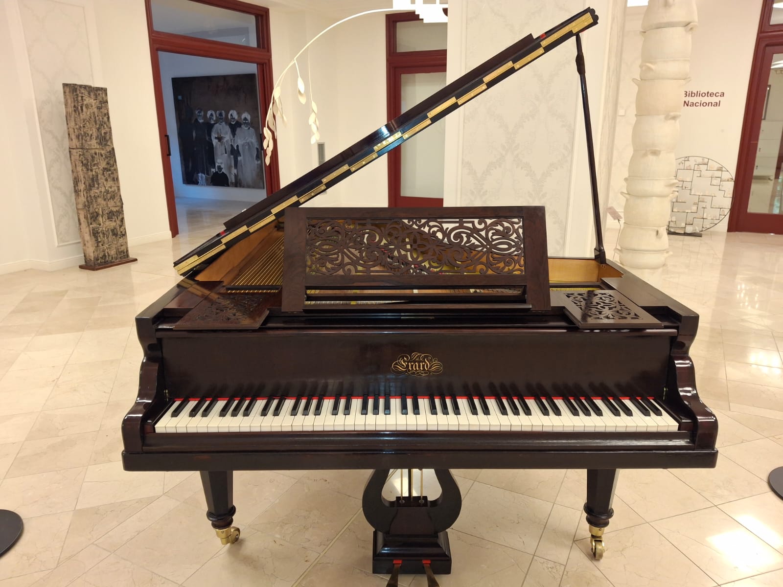 WhatsApp Image 2025 09 26 at 15.46.30 WhatsApp Image 2025 09 26 at 15.46.30