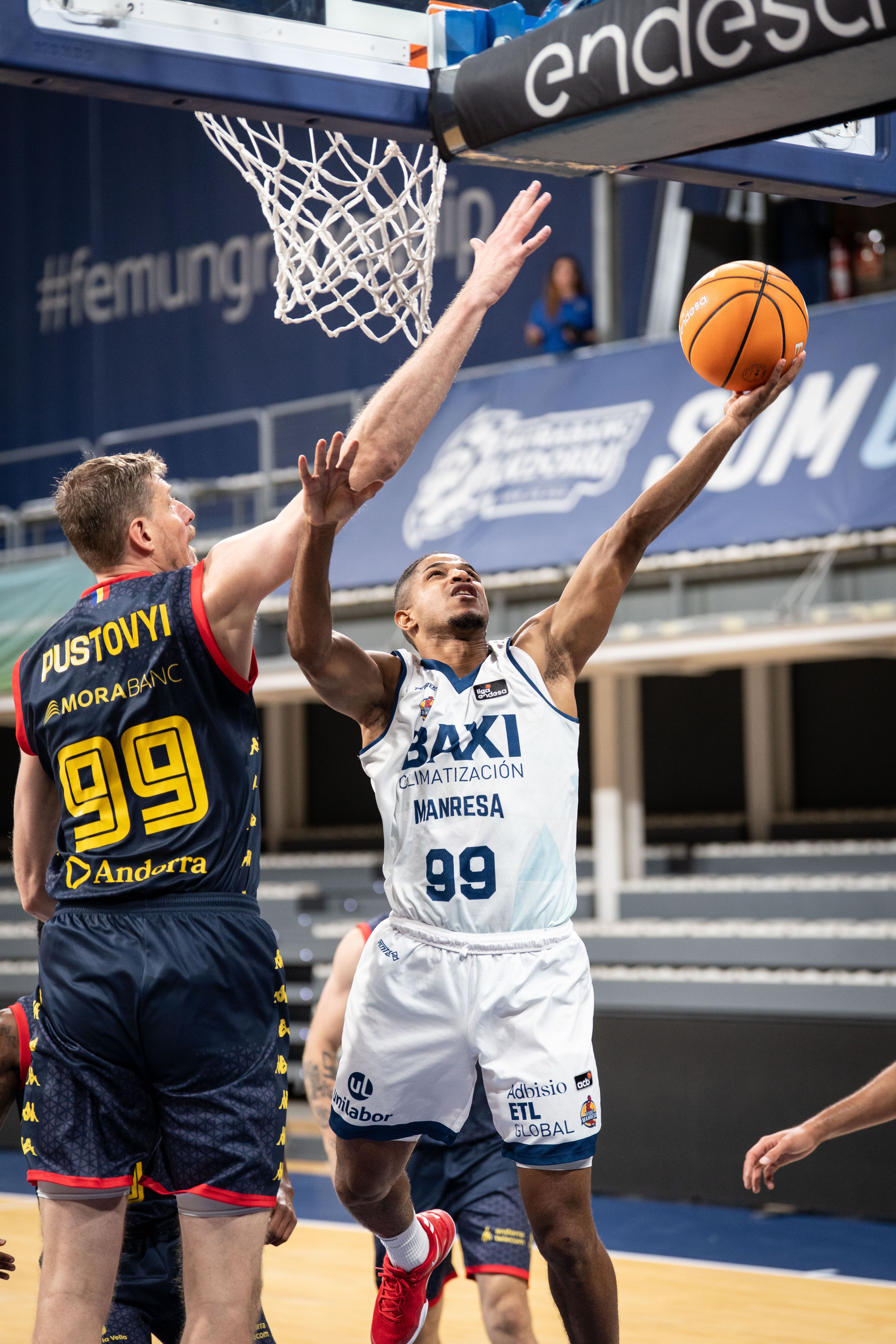 Pustovyi ha estat el millor jugador del MoraBanc Andorra aquest vespre. Pustovyi ha estat el millor jugador del MoraBanc Andorra aquest vespre.