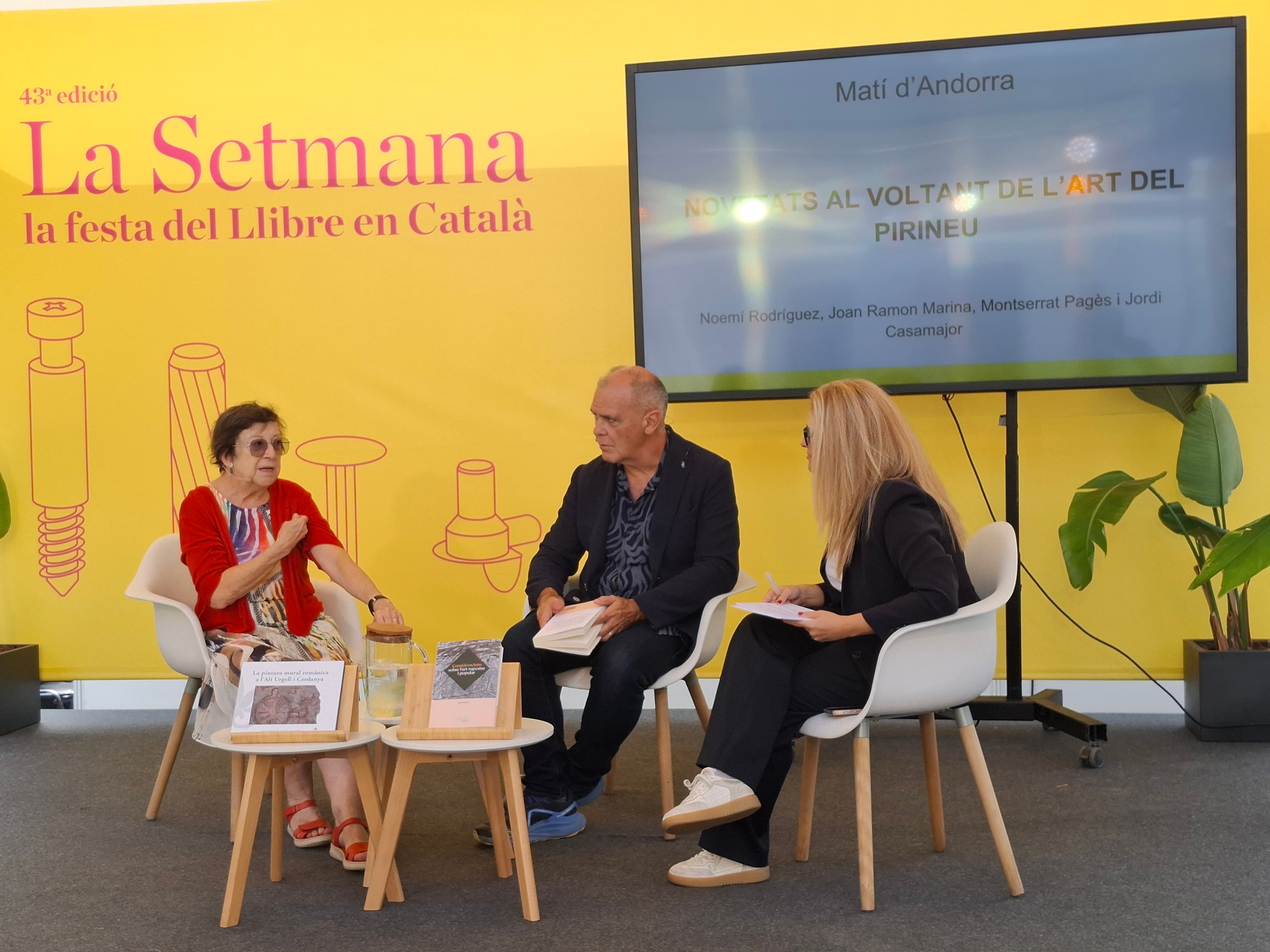 Una de les taules rodones del Matí d'Andorra, moderada per la periodista Noemí Rodríguez, amb l'autora Montserrat Pagès i l'editor Joan Ramon Marina.