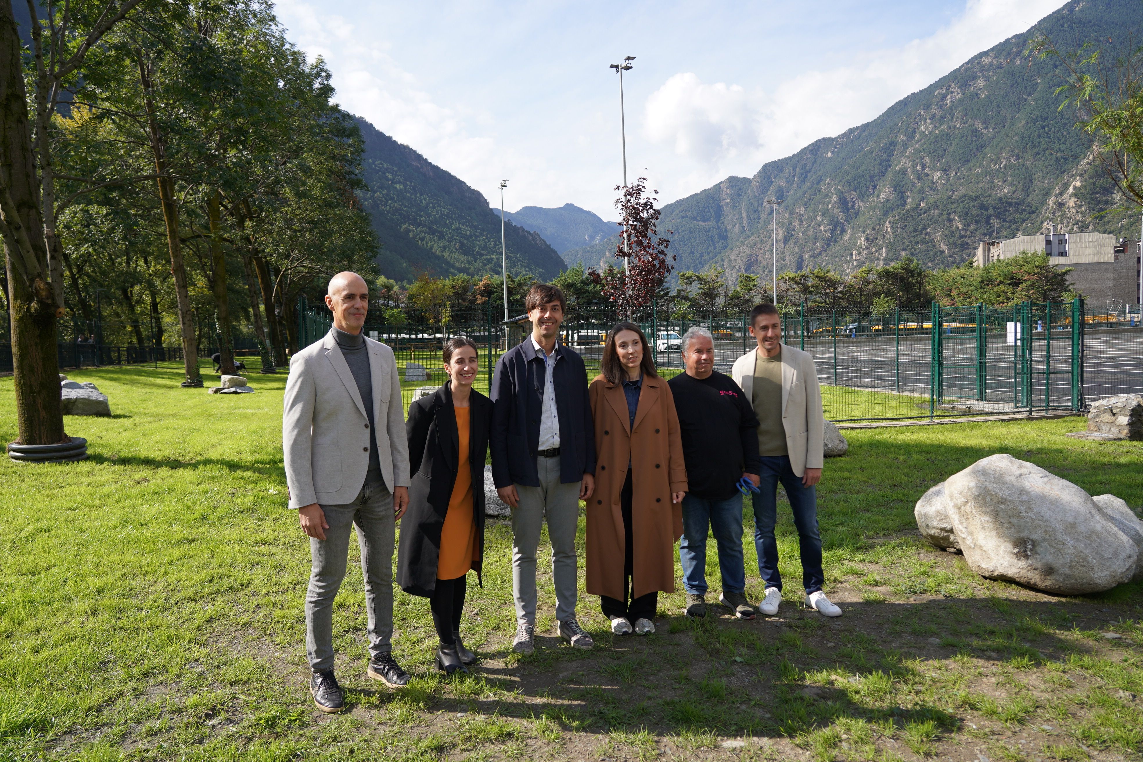 Els membres de la corporació i representants de GosSOS. Els membres de la corporació i representants de GosSOS.
