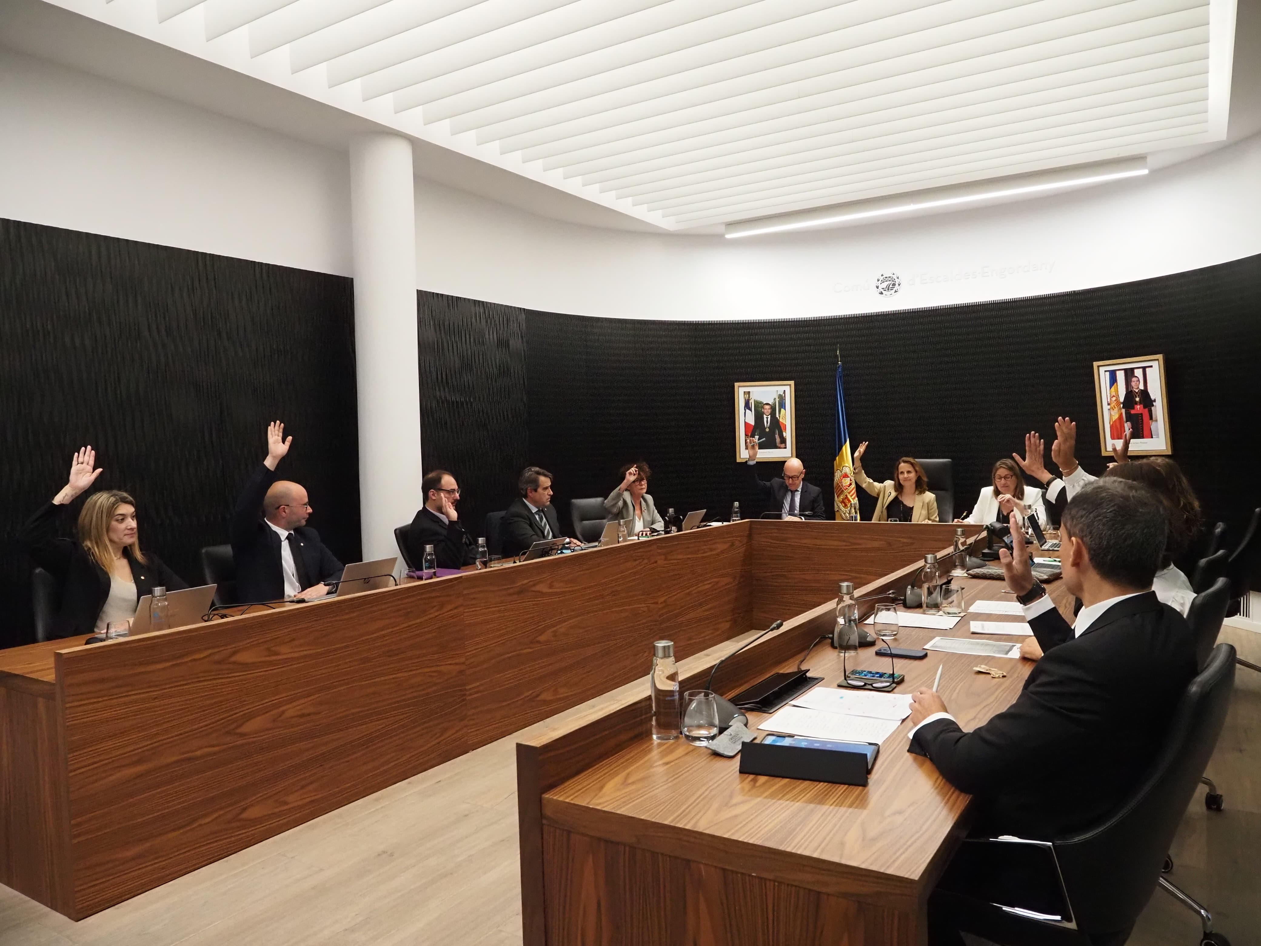 Un dels moments en què David Pérez va votar diferent que la minoria en el ple de dilluns.