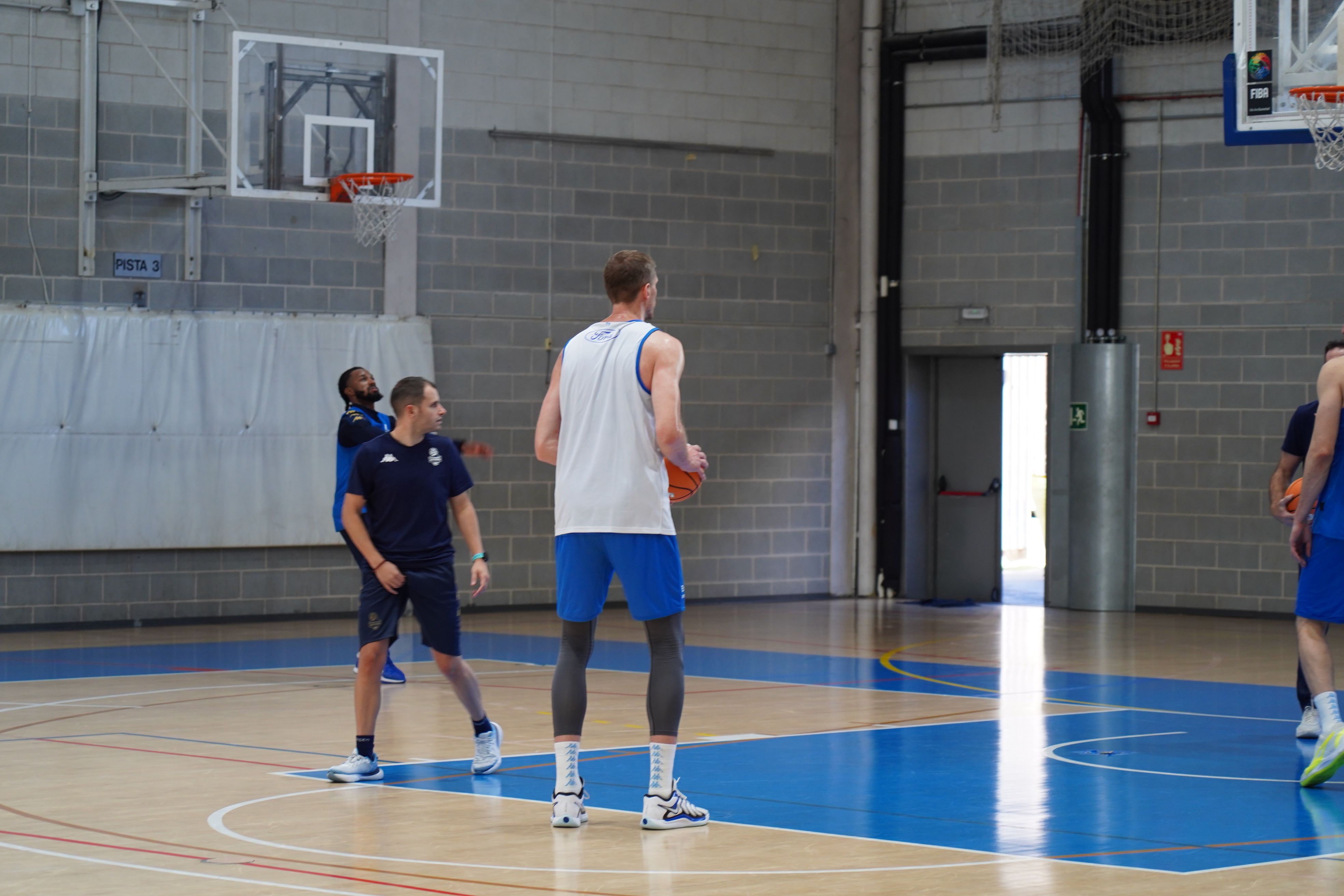 Artem Pustovyi serà la referència interior de l'equip aquesta temporada. Artem Pustovyi serà la referència interior de l'equip aquesta temporada.