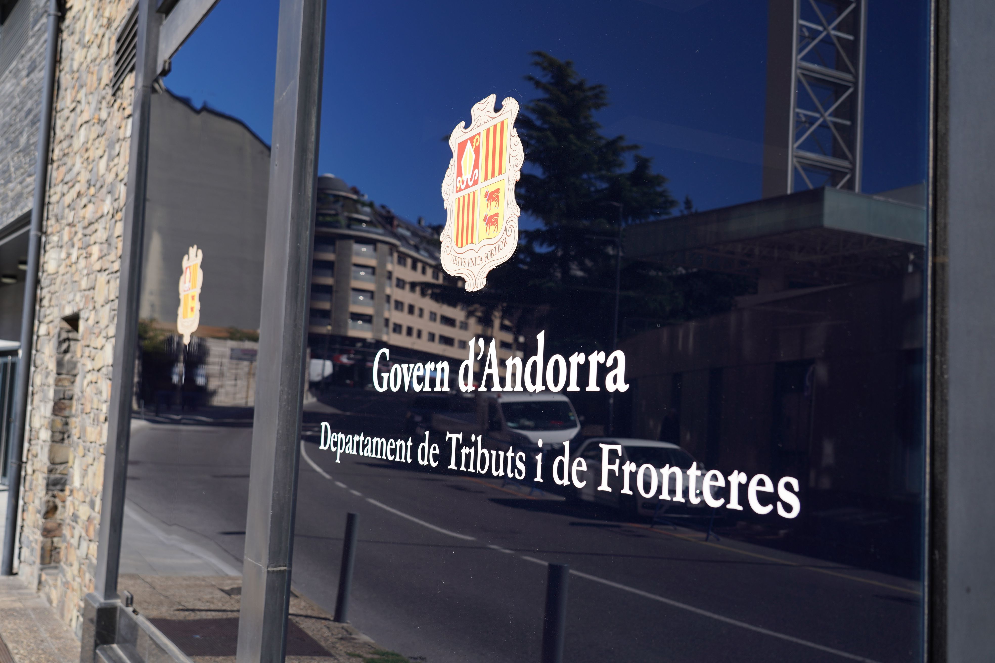 Seu del departament de Tributs i Fronteres.